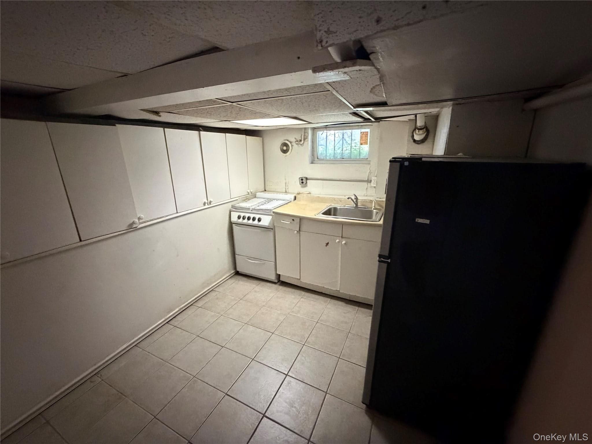 39-68 59th Street thumbnail 26