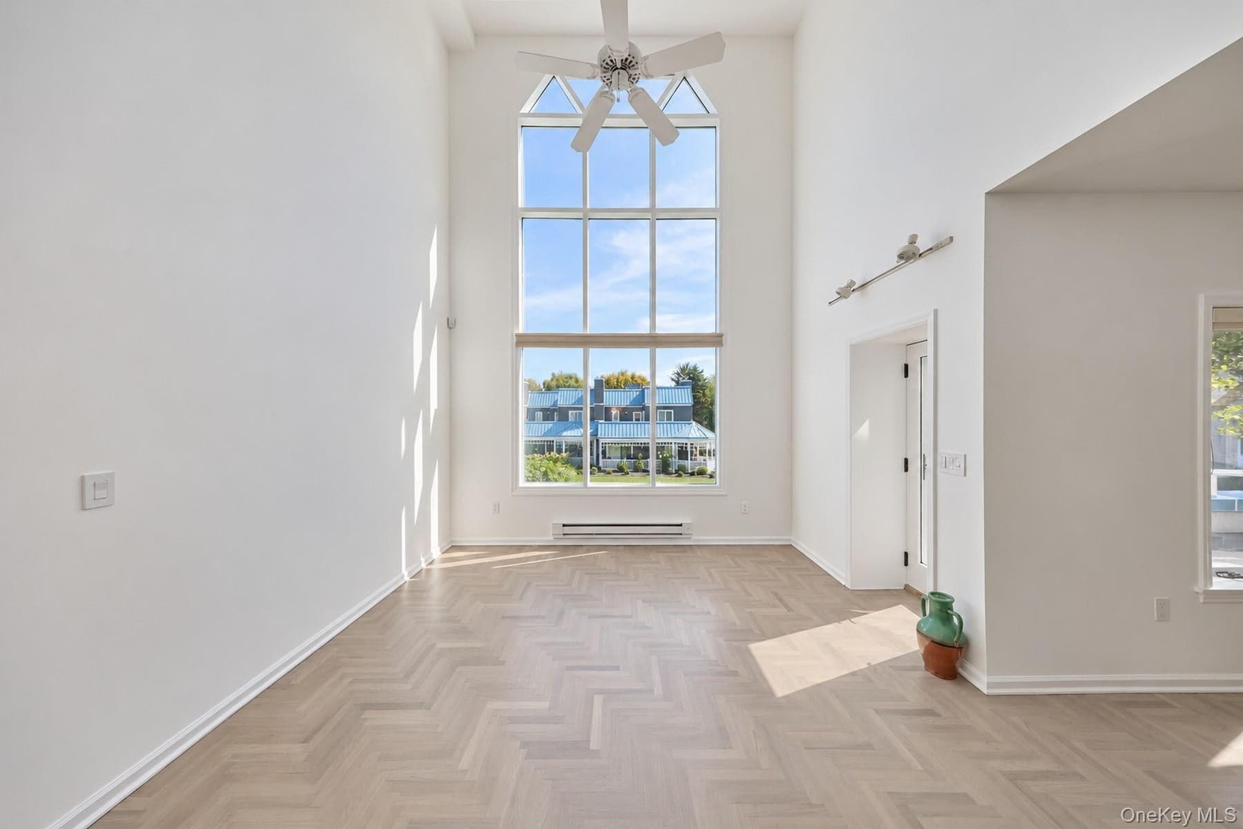 213 Devries Court Unit: 213 thumbnail 12
