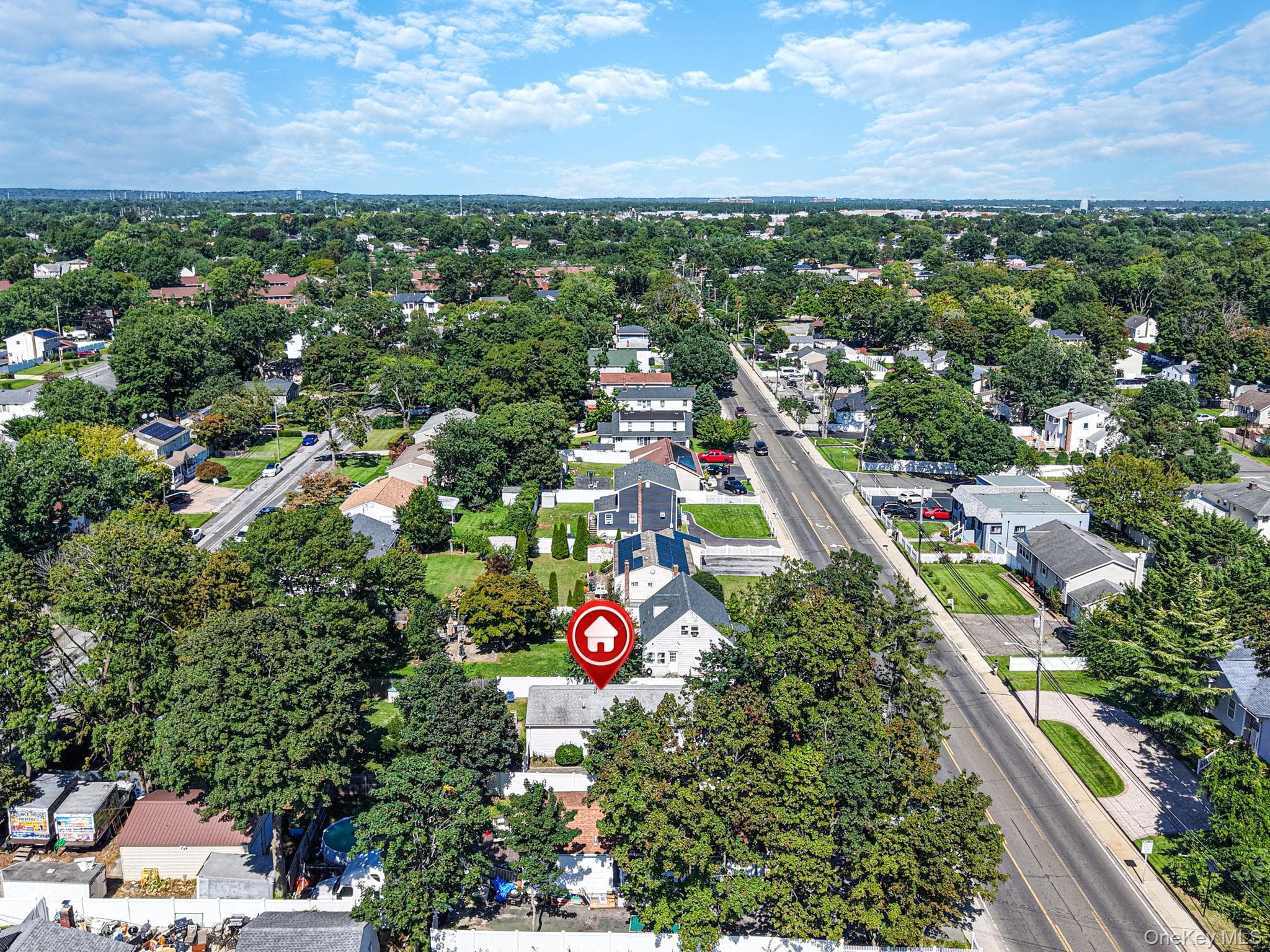 182 Commack Road thumbnail 5
