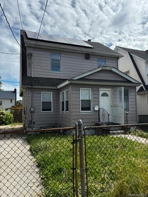 191-40 112th Road photo 1