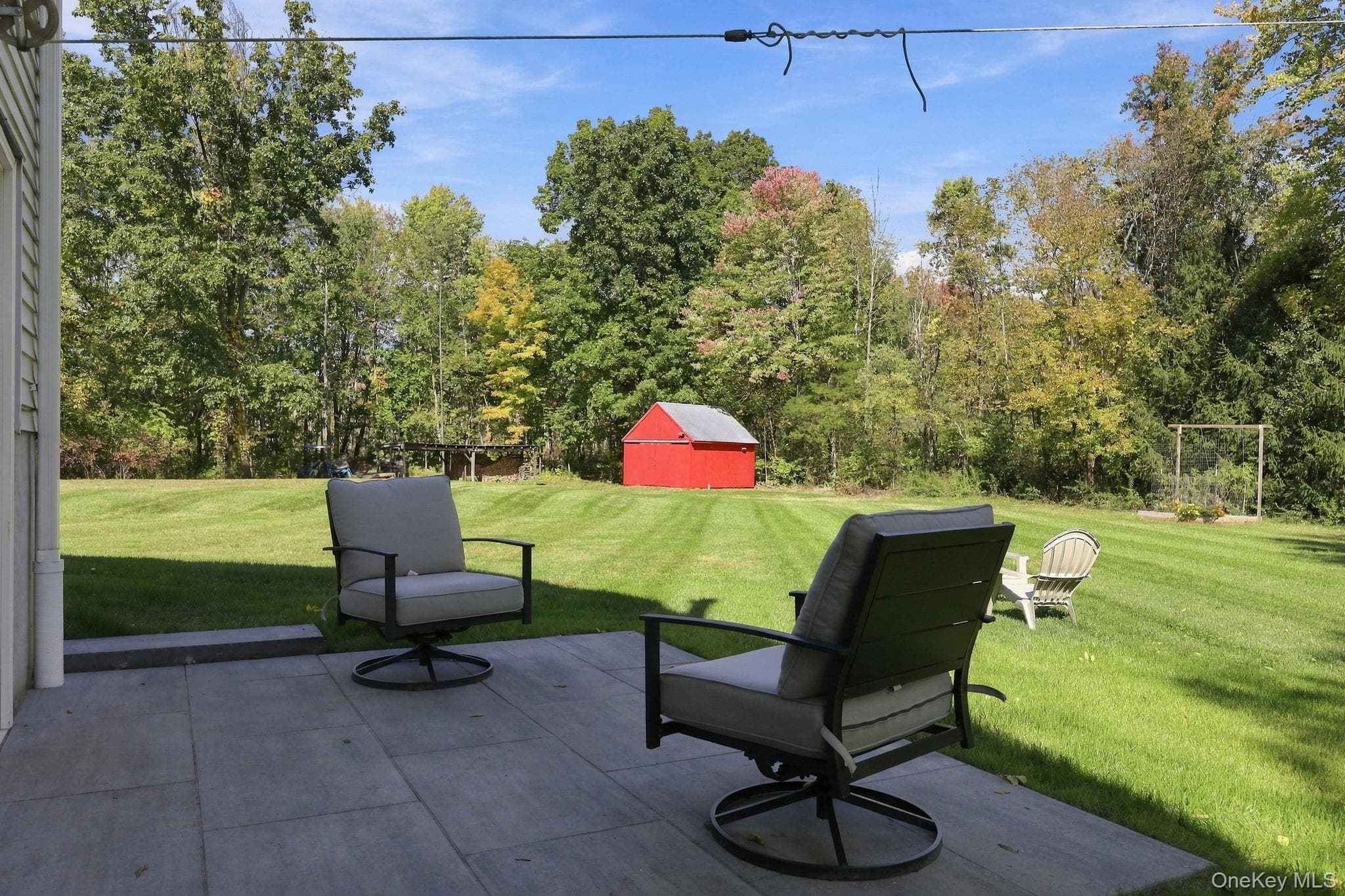 611 N Elting Corners Road thumbnail 26