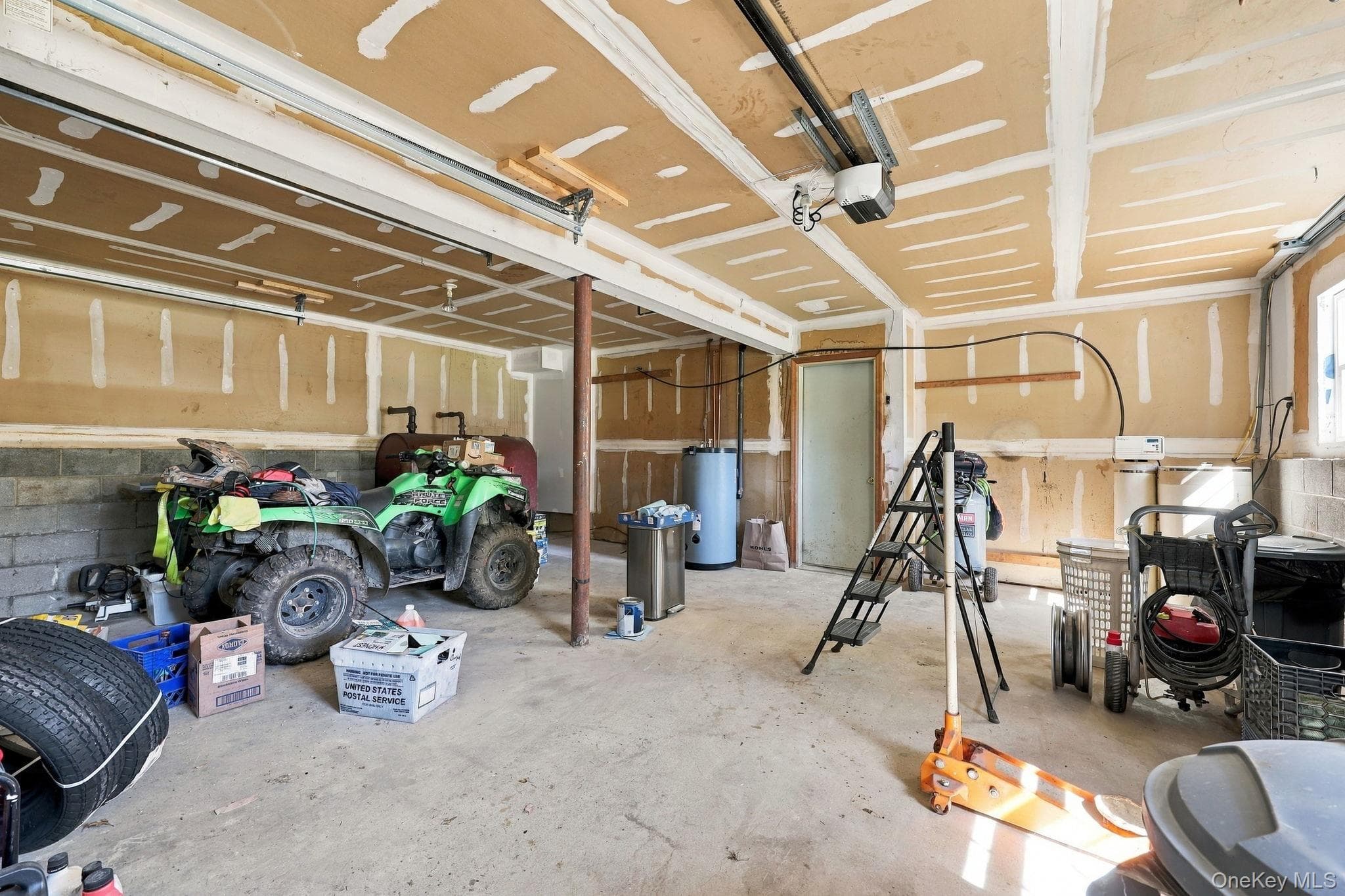 611 N Elting Corners Road thumbnail 24