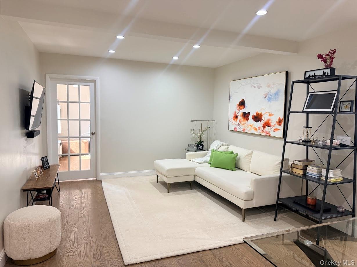 65-15 38th Avenue Unit: 6R thumbnail 2