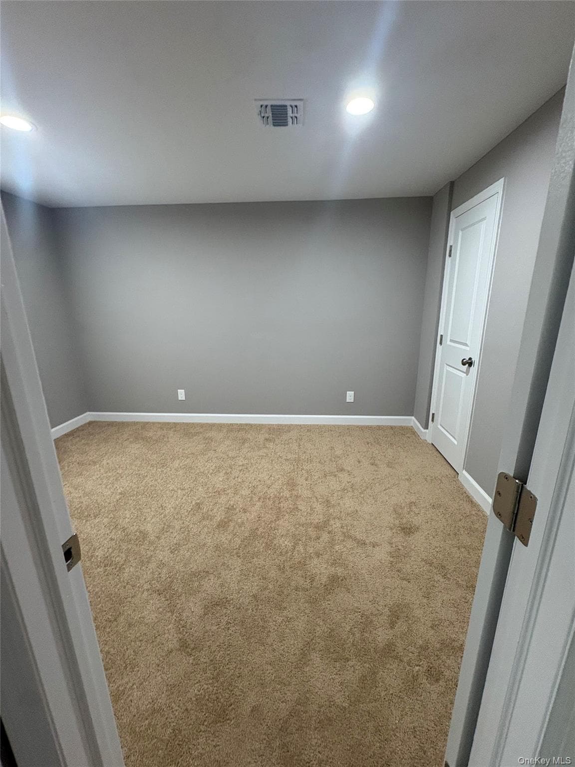 7 E Lakeland Street thumbnail 9
