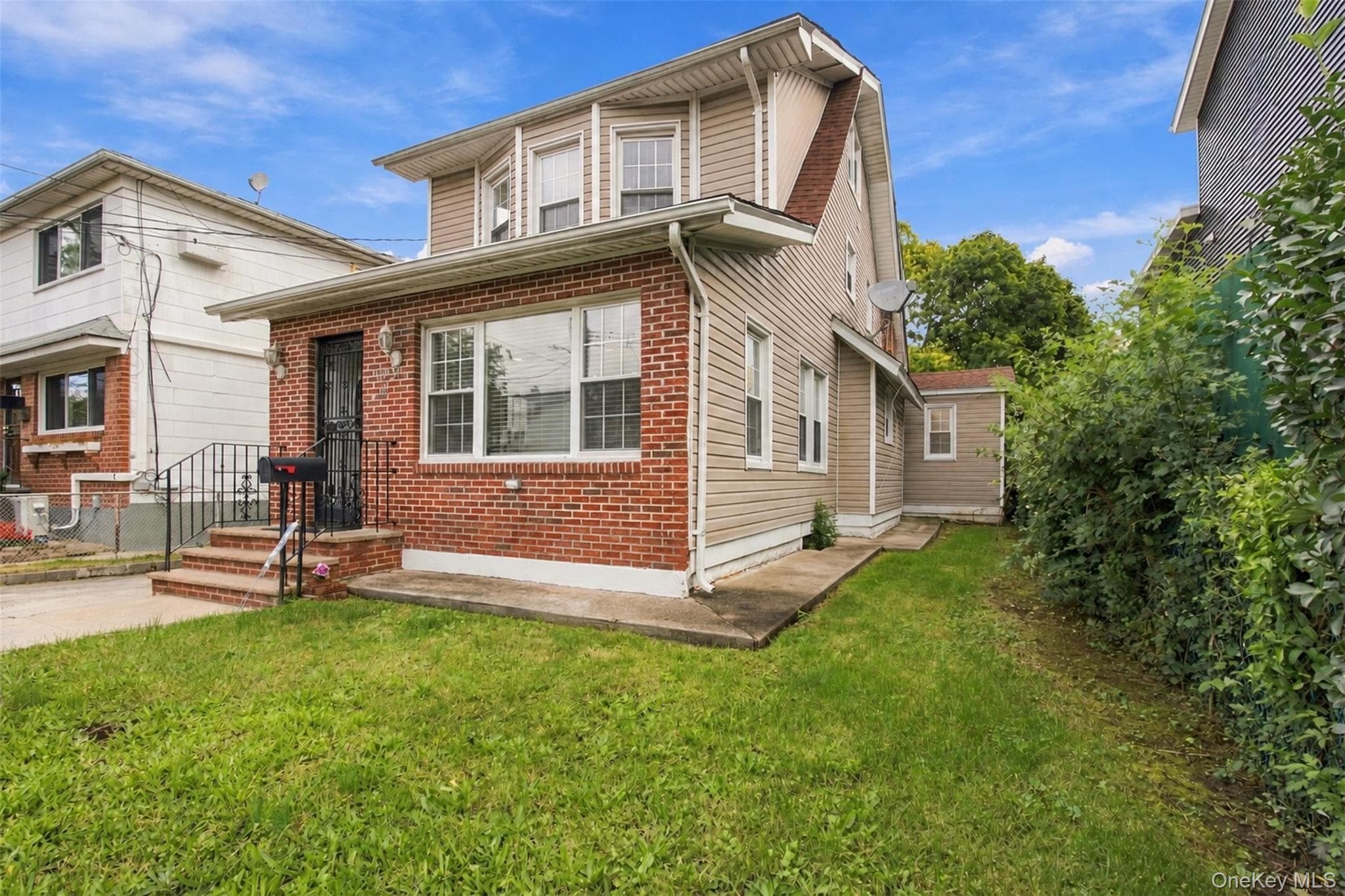 119-27 191st Street thumbnail 3