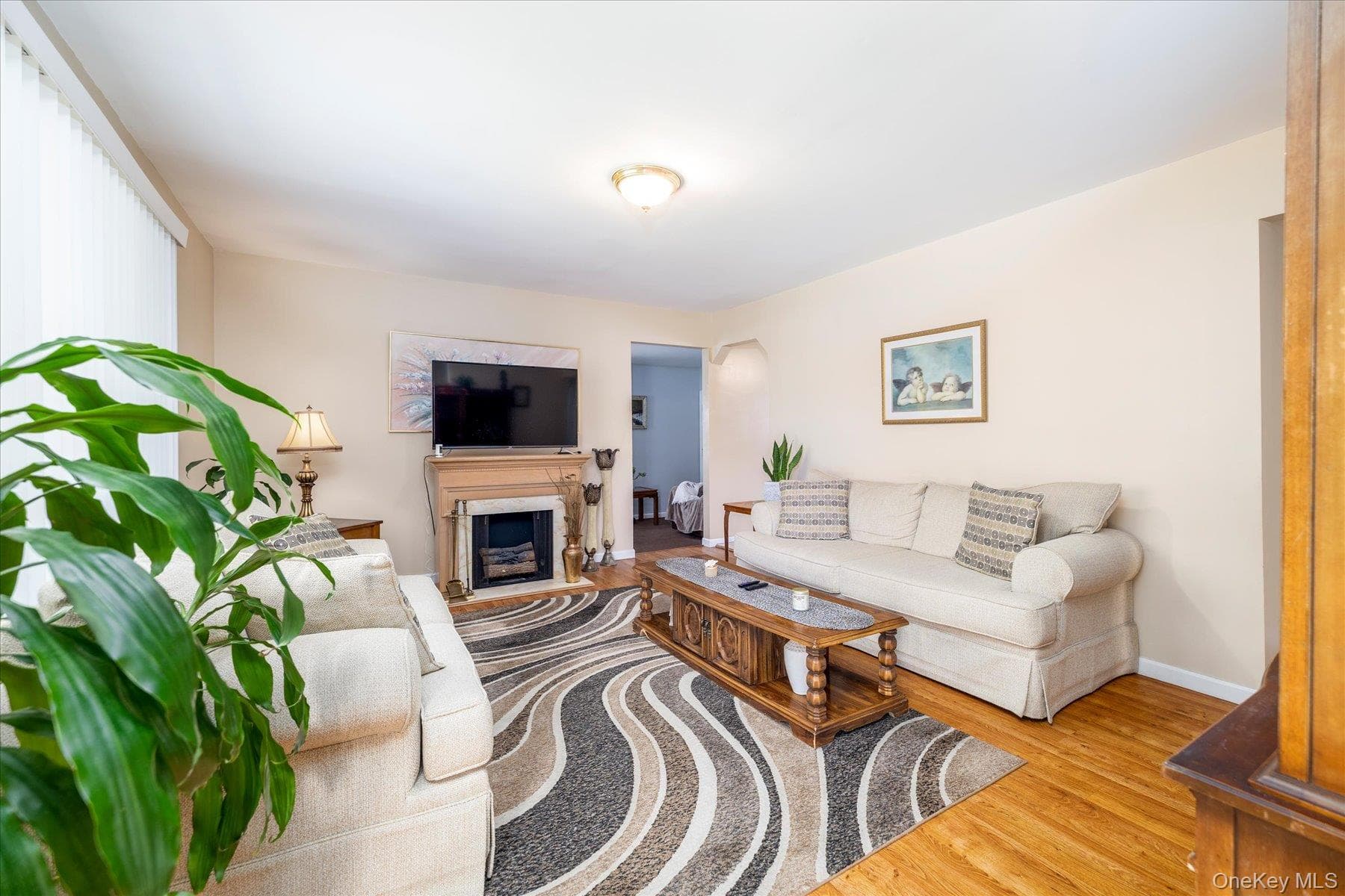 265 W Windsor Parkway thumbnail 6