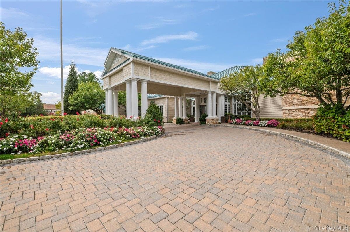 134 Sagamore Drive thumbnail 31