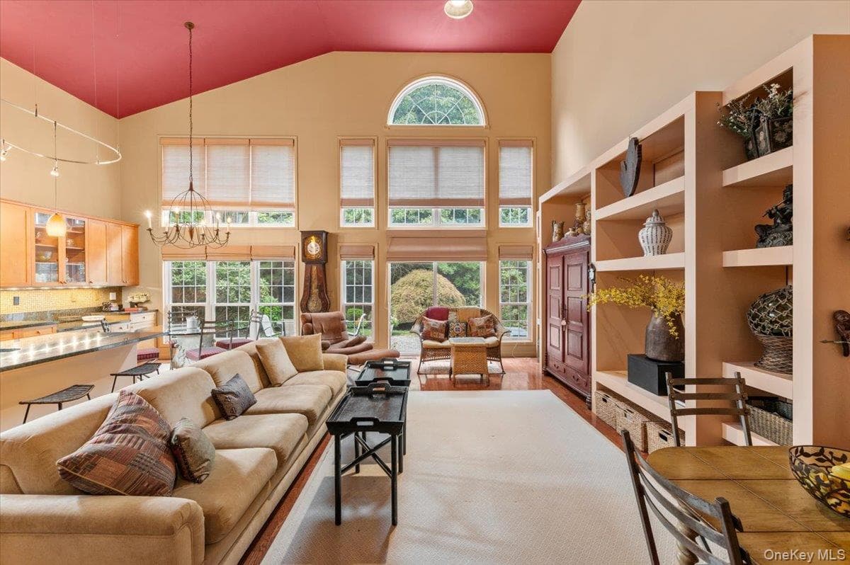 134 Sagamore Drive thumbnail 3