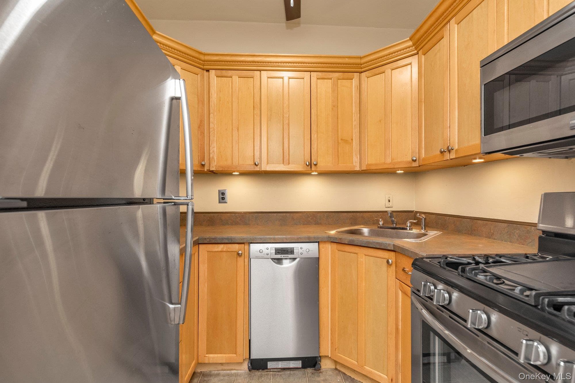 55 Grand Avenue Unit: 2A thumbnail 7