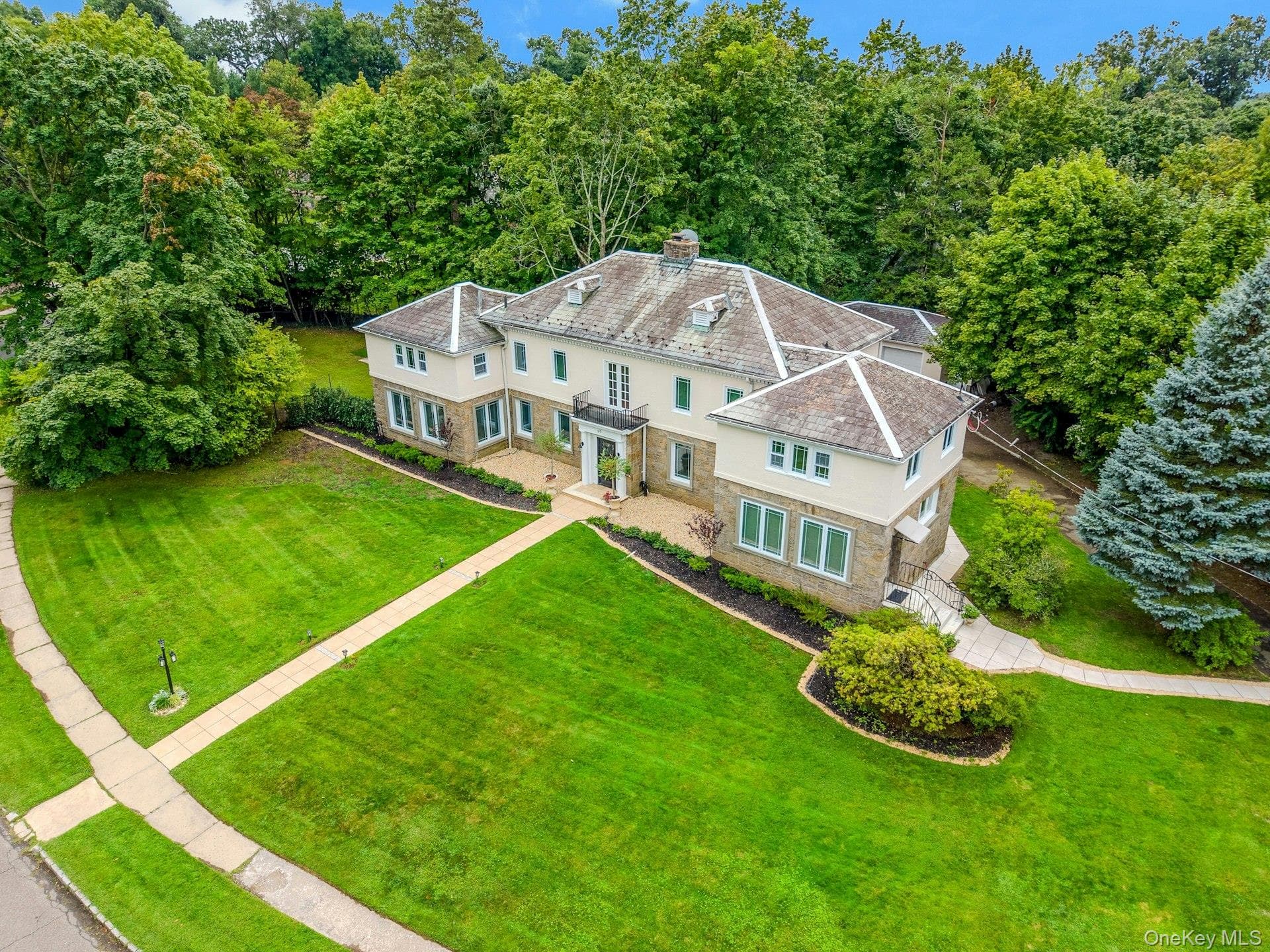 50 Forest Circle thumbnail 30