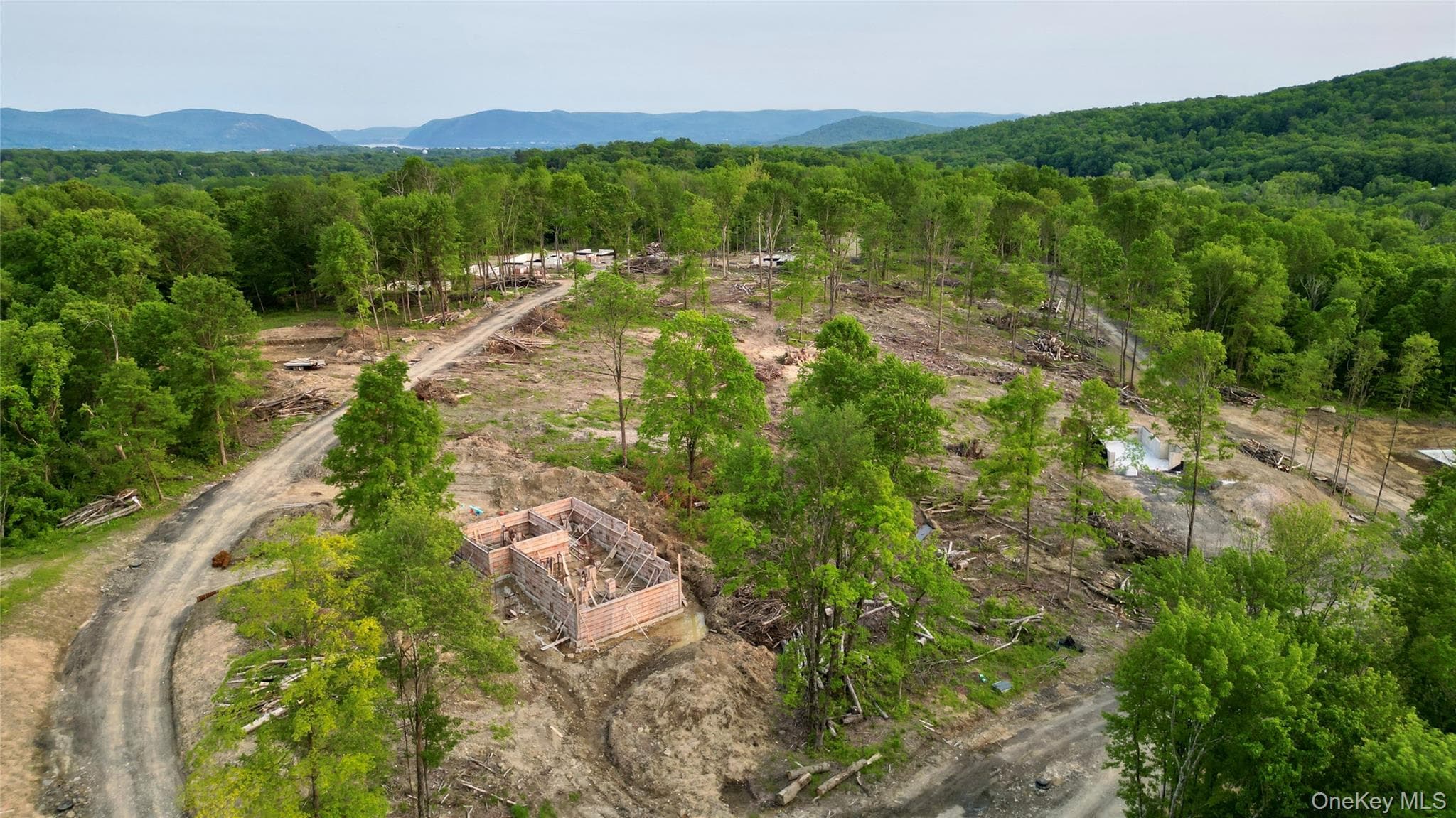 34 Tamarack Drive thumbnail 12