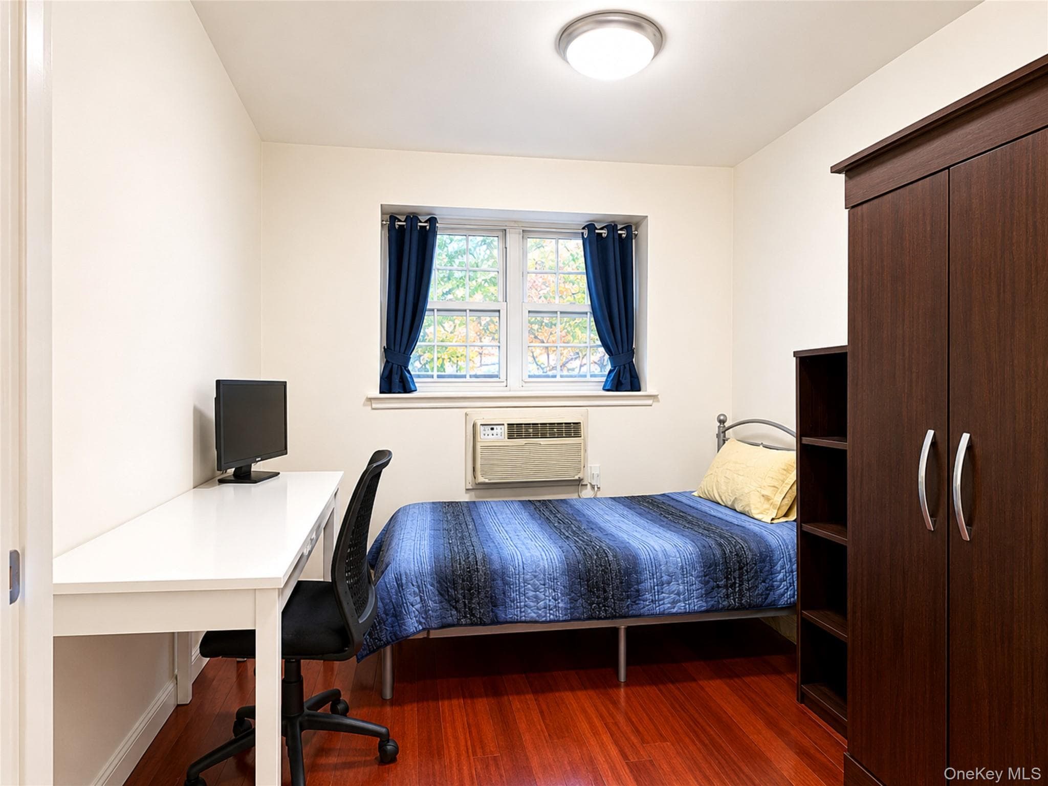 104-31 39th Avenue Unit: 1A thumbnail 3