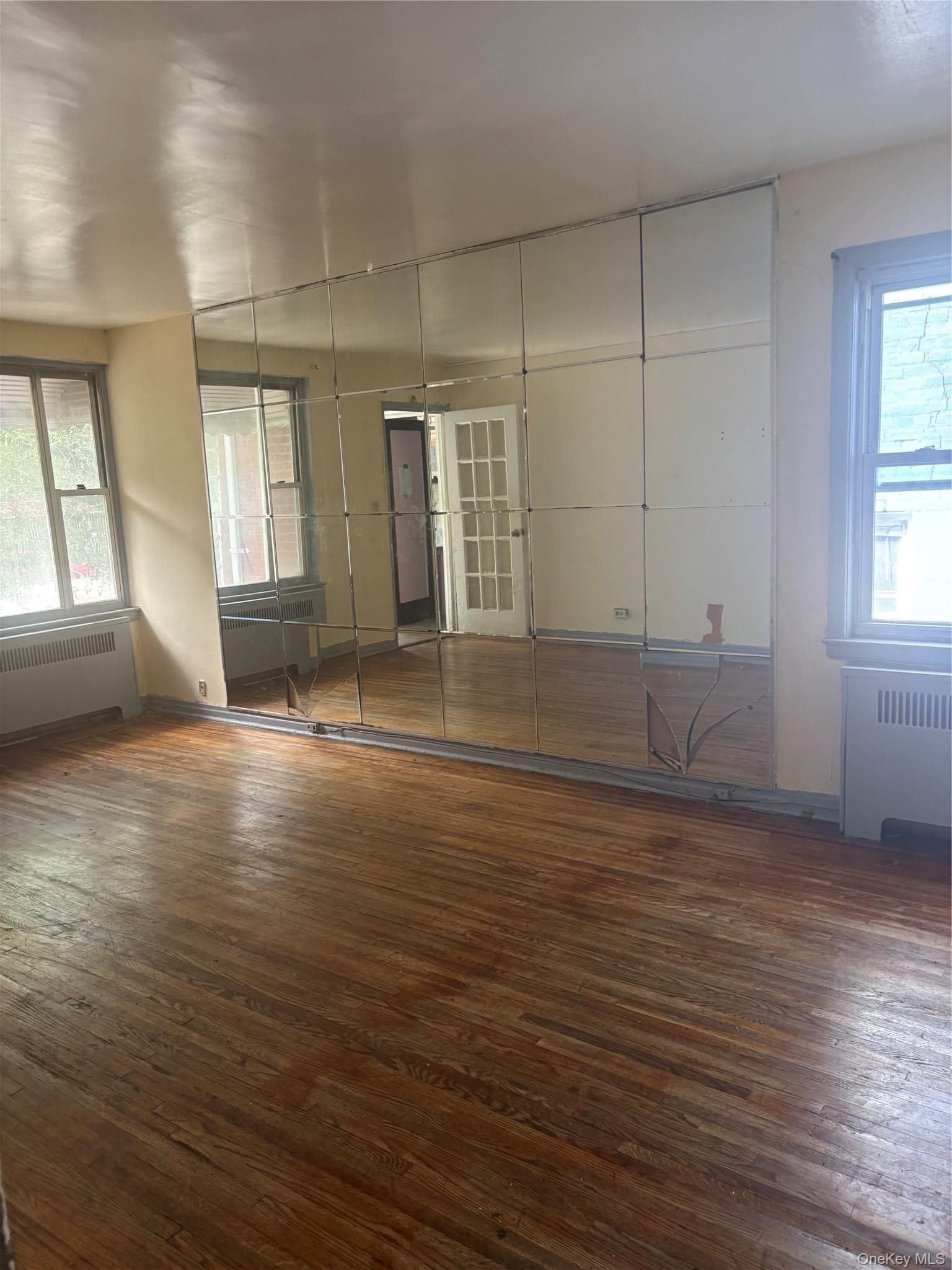 1056 Colgate Avenue thumbnail 15