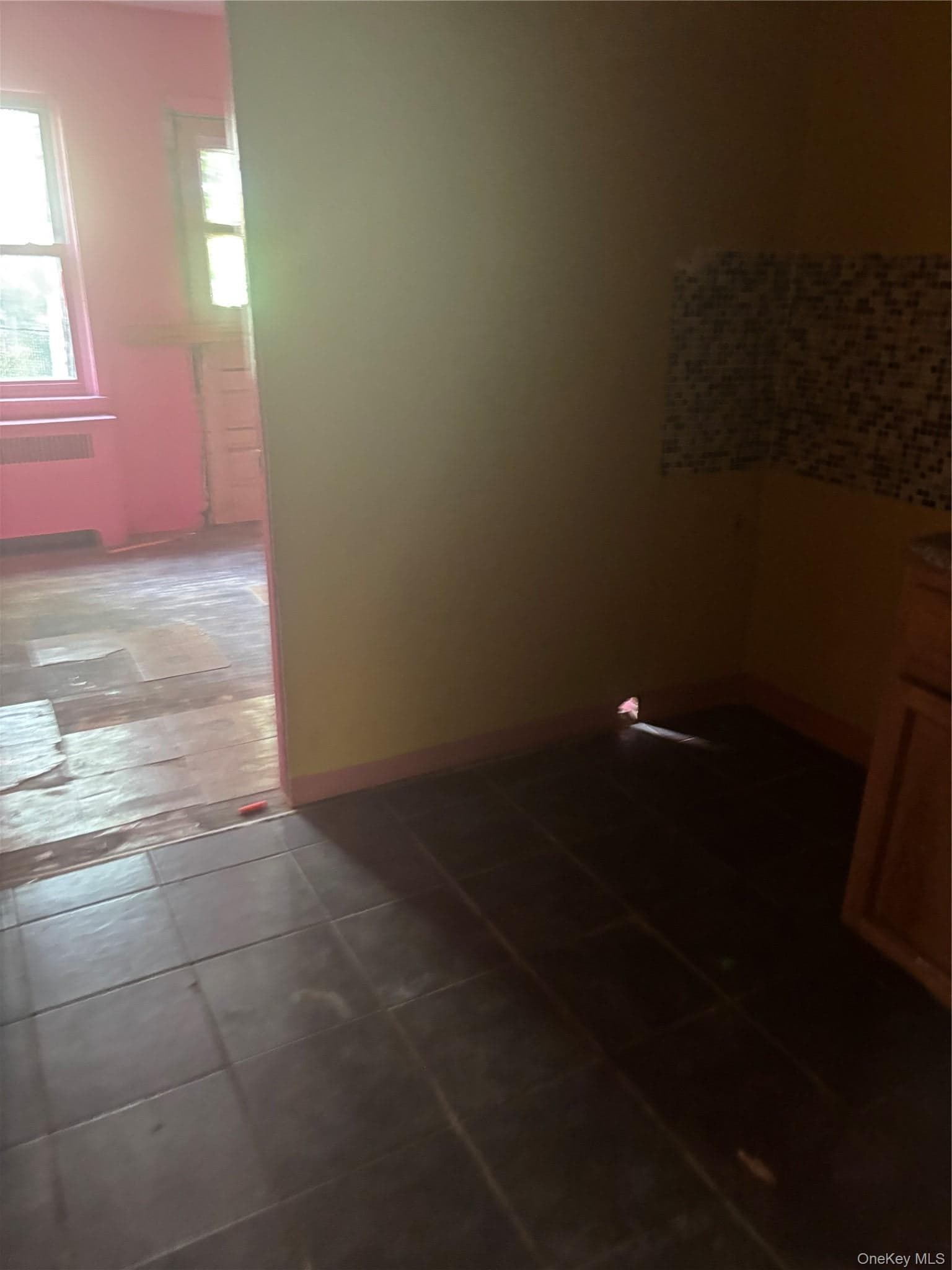 1056 Colgate Avenue thumbnail 22