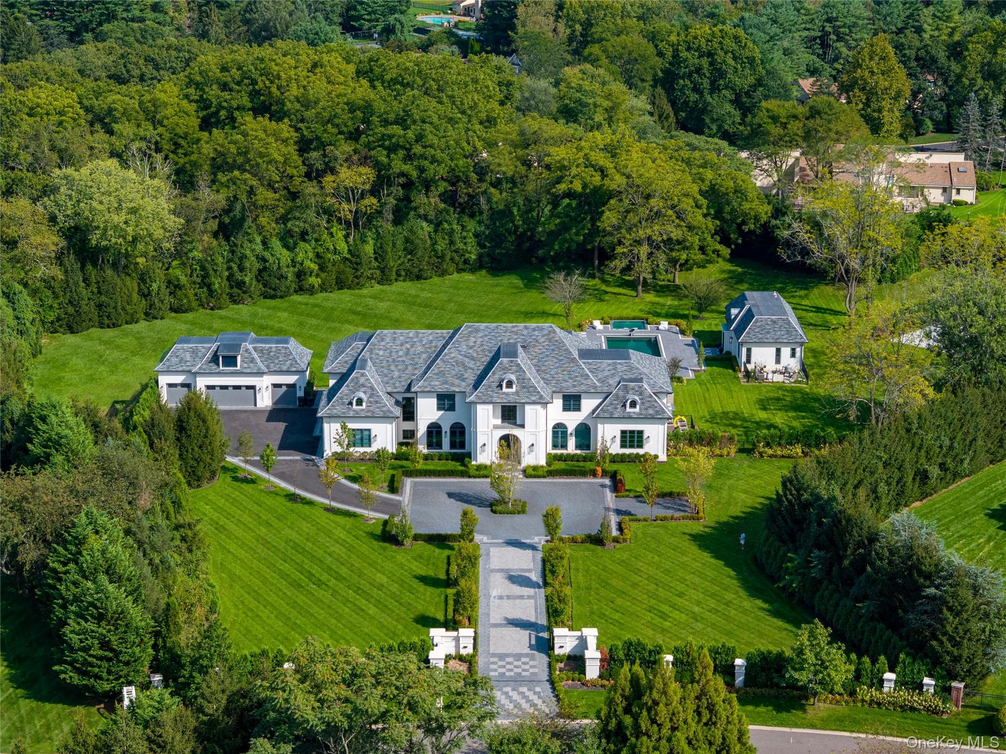 18 Evergreen Way thumbnail 41