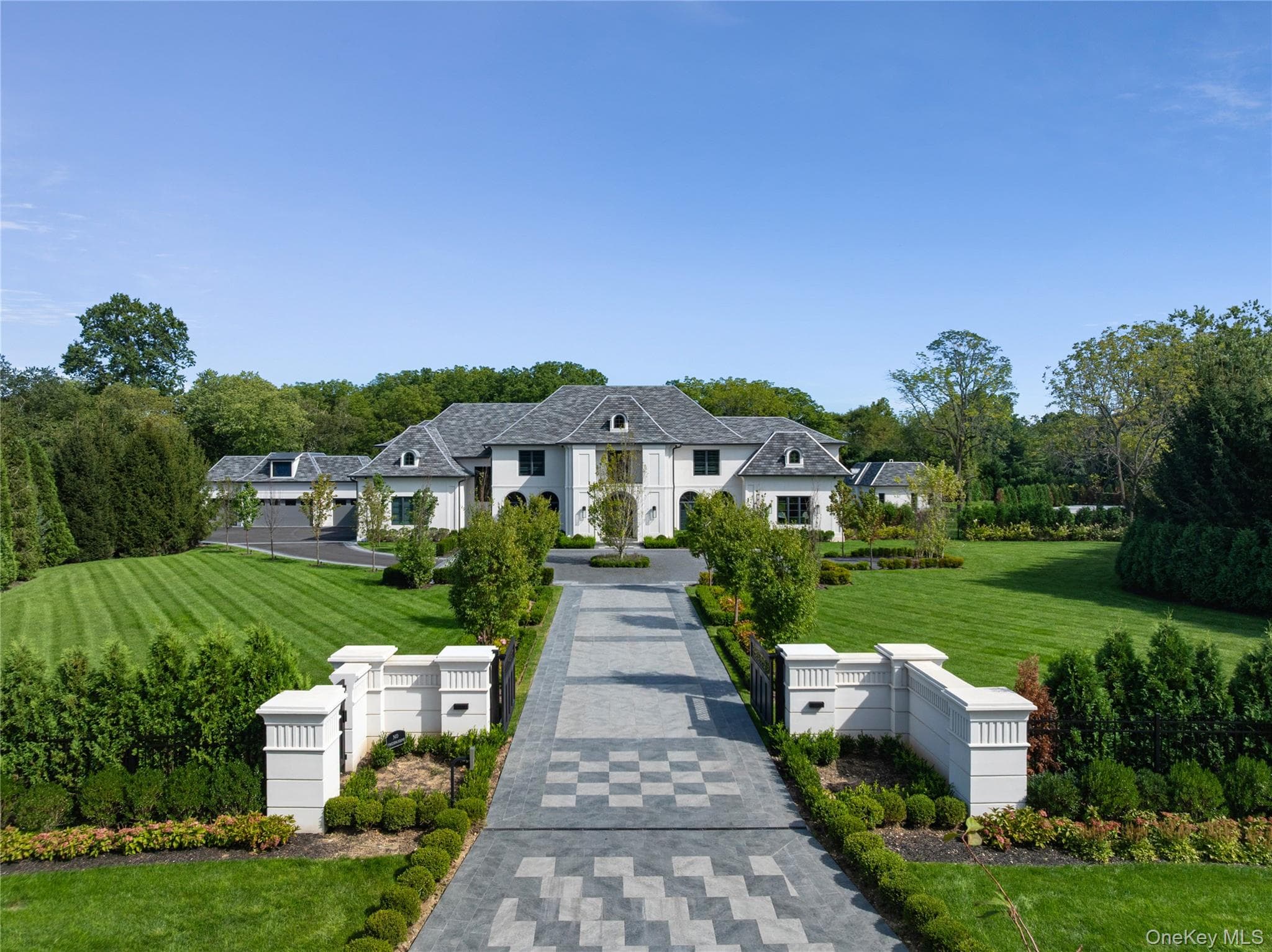 18 Evergreen Way thumbnail 2