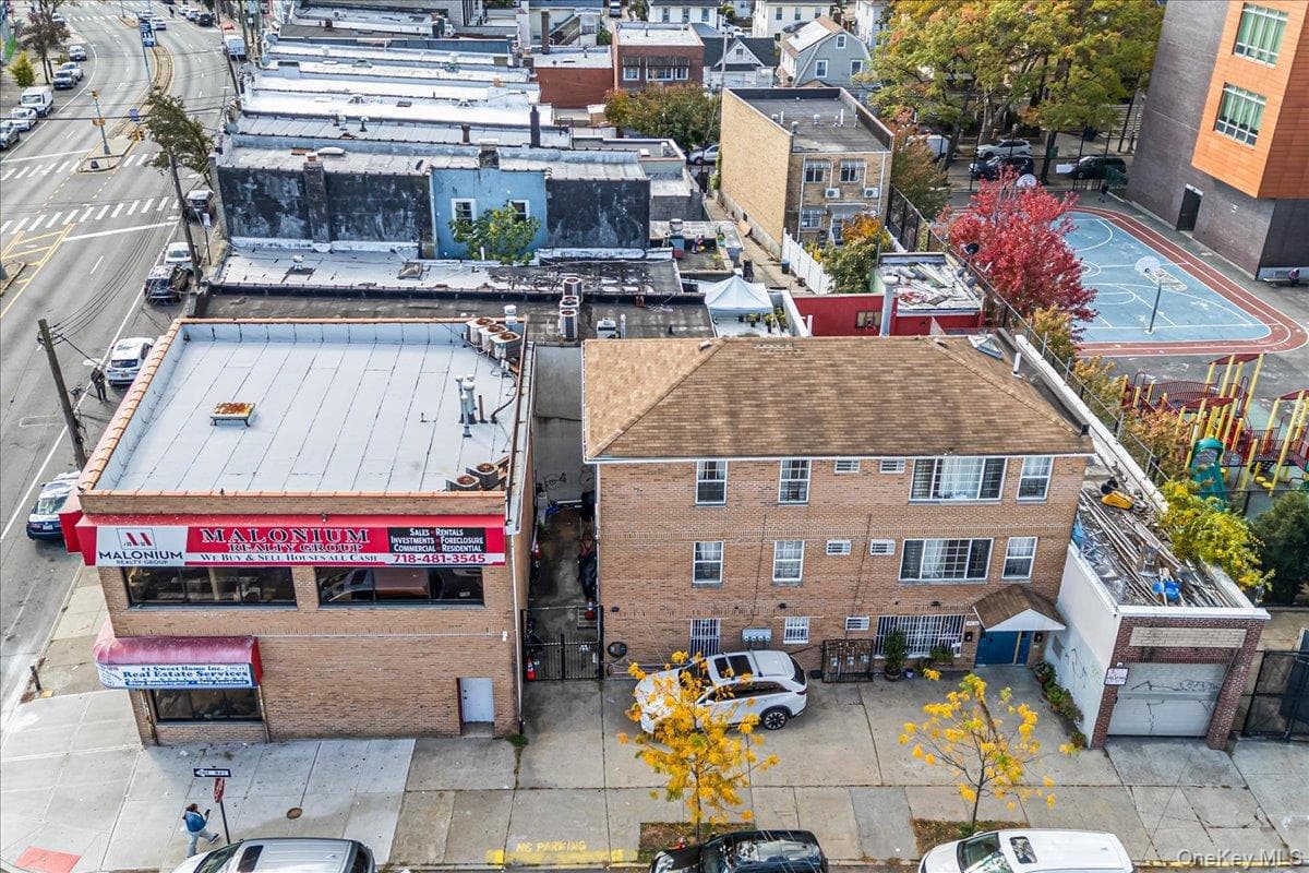 191-13 Jamaica Avenue thumbnail 9