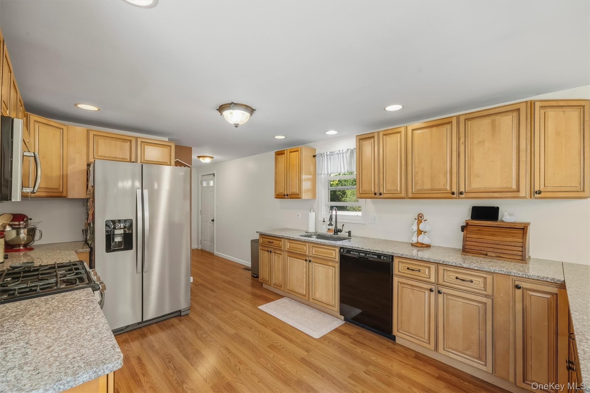 97 Heselton Drive thumbnail 15