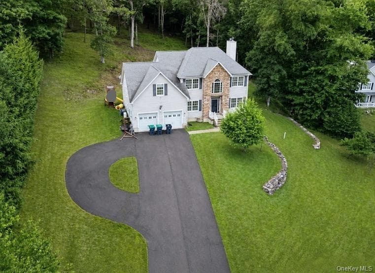 14 Apple Hill Drive, Highland Mills