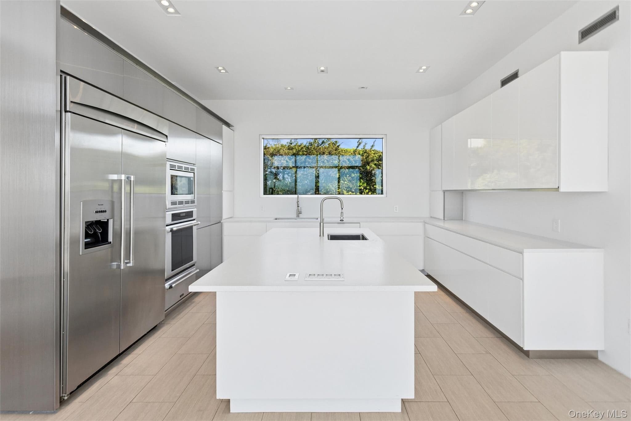 50 Heron Drive thumbnail 16