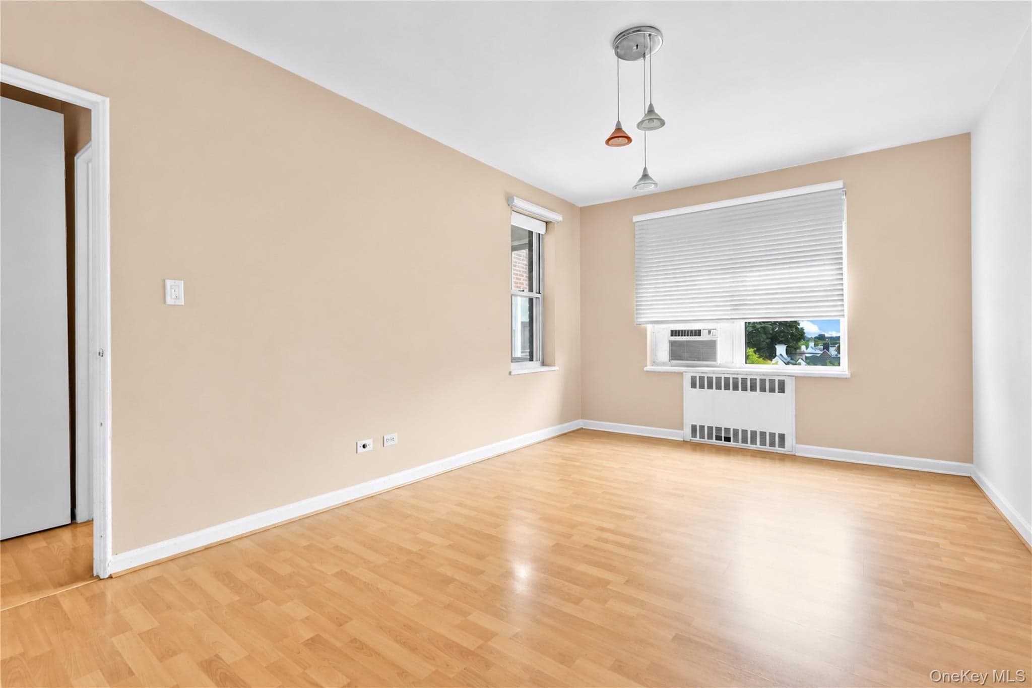 67-38 108th Street Unit: B52 thumbnail 17
