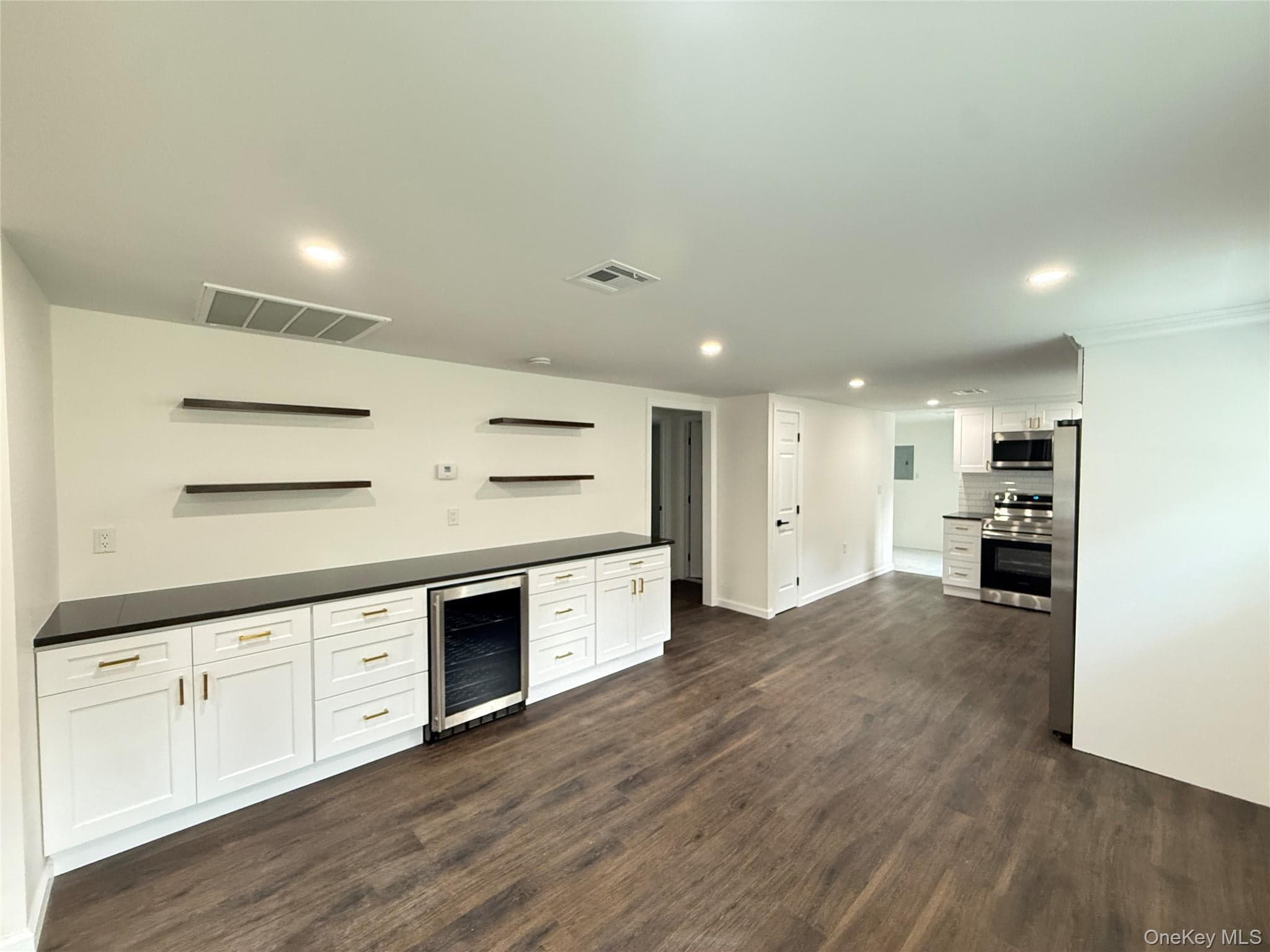 127 Spring Lake Road thumbnail 14