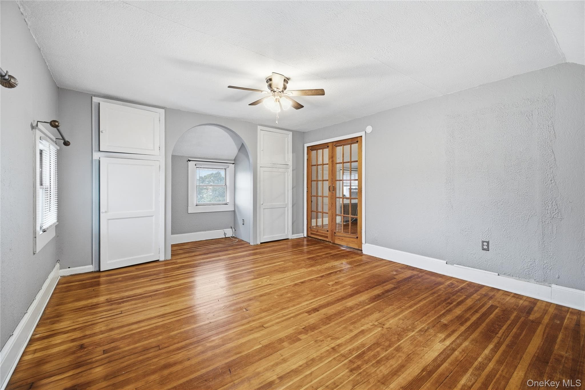 619 S 6th Street thumbnail 18