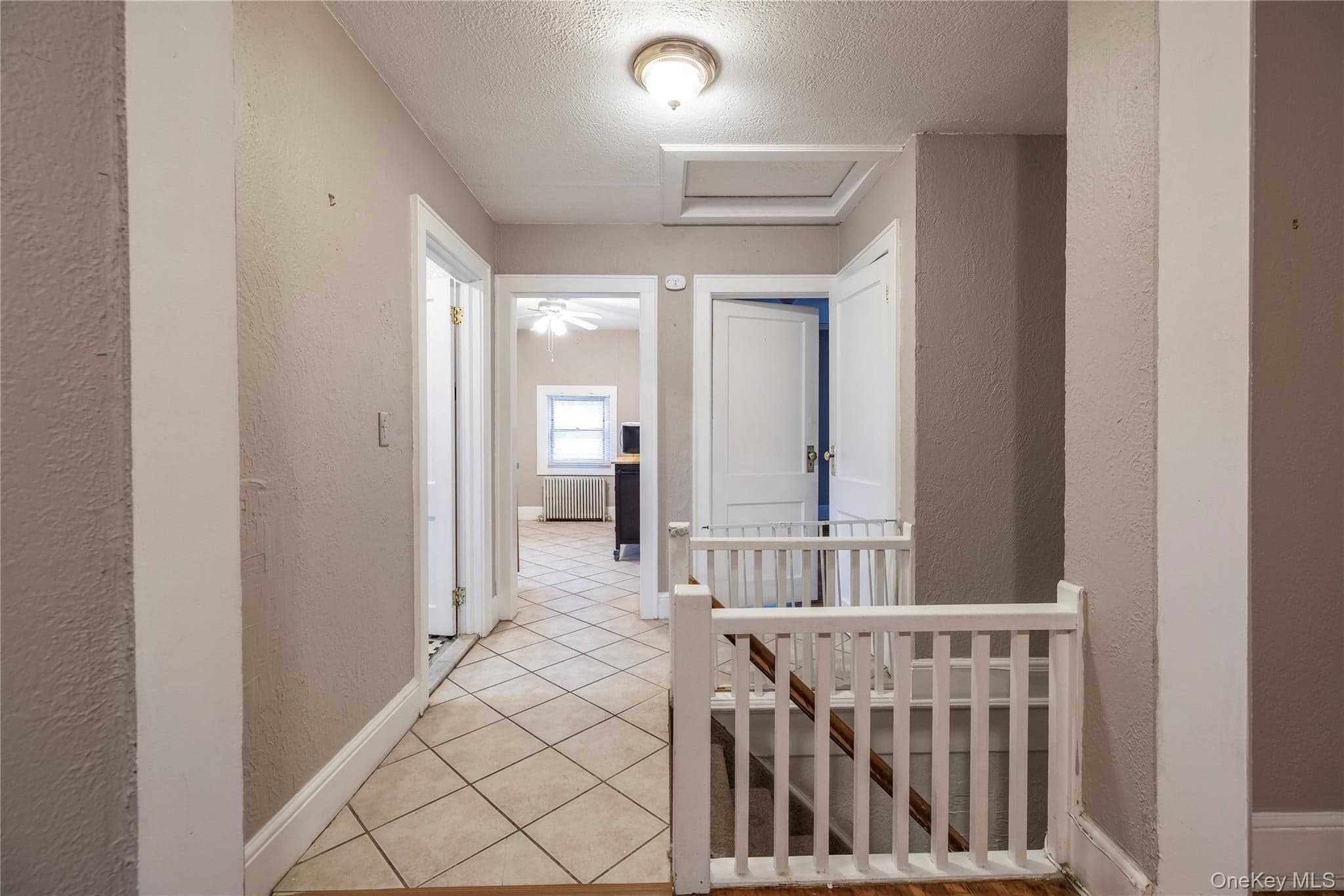 619 S 6th Street thumbnail 22