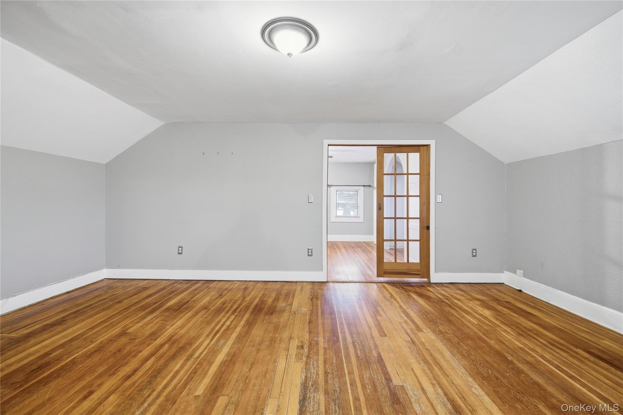 619 S 6th Street thumbnail 15
