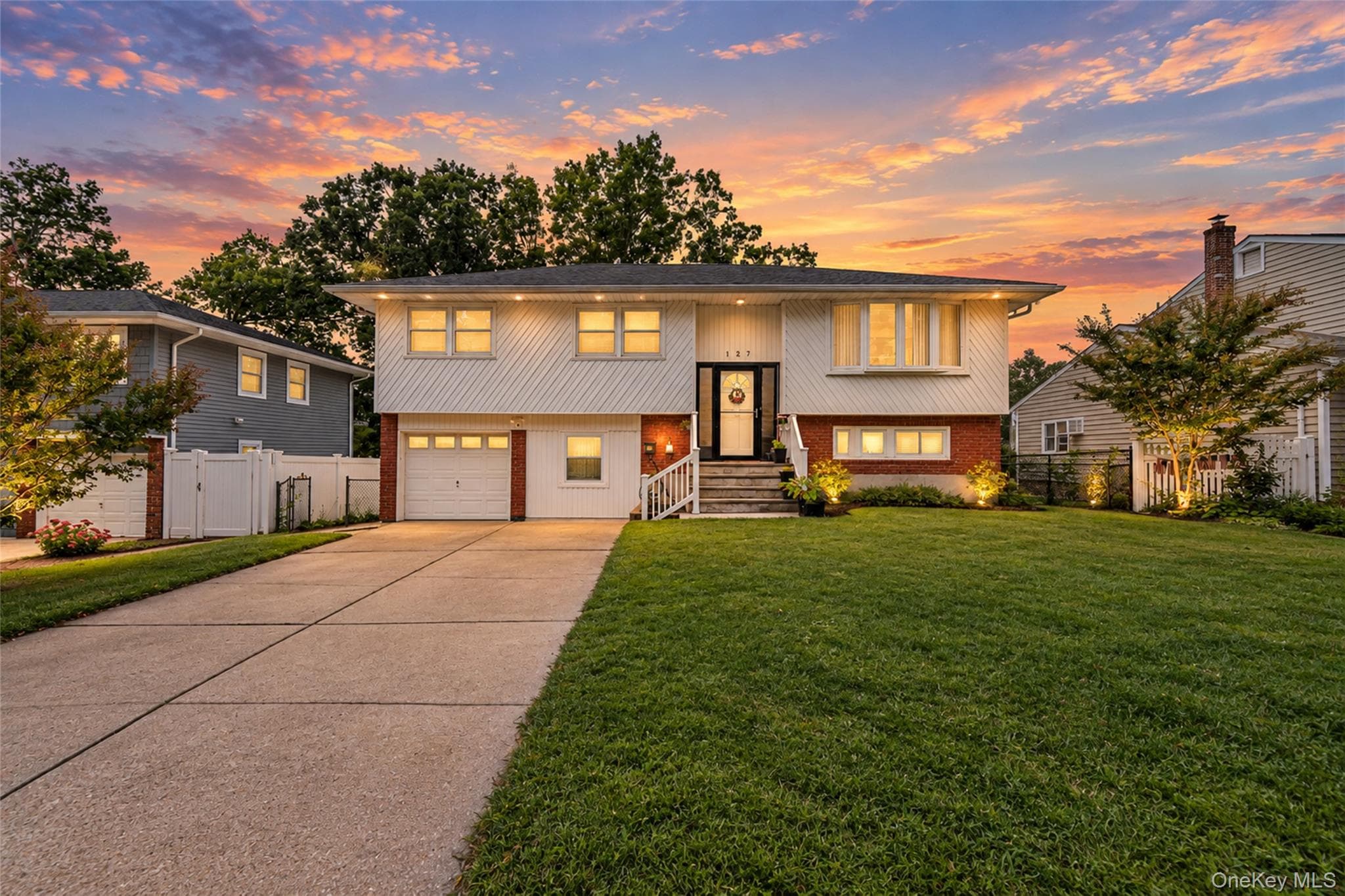 127 Iceland Drive thumbnail 3