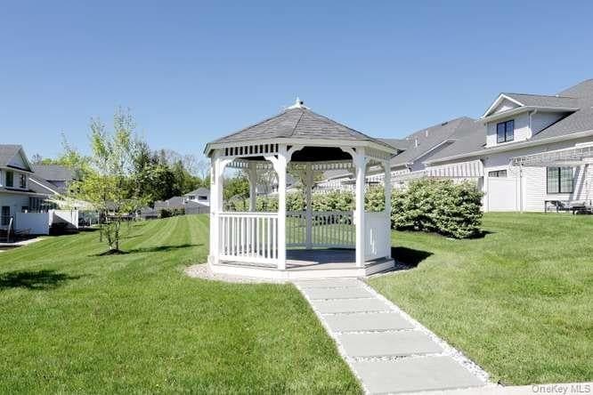 11 Silverwood Circle thumbnail 3
