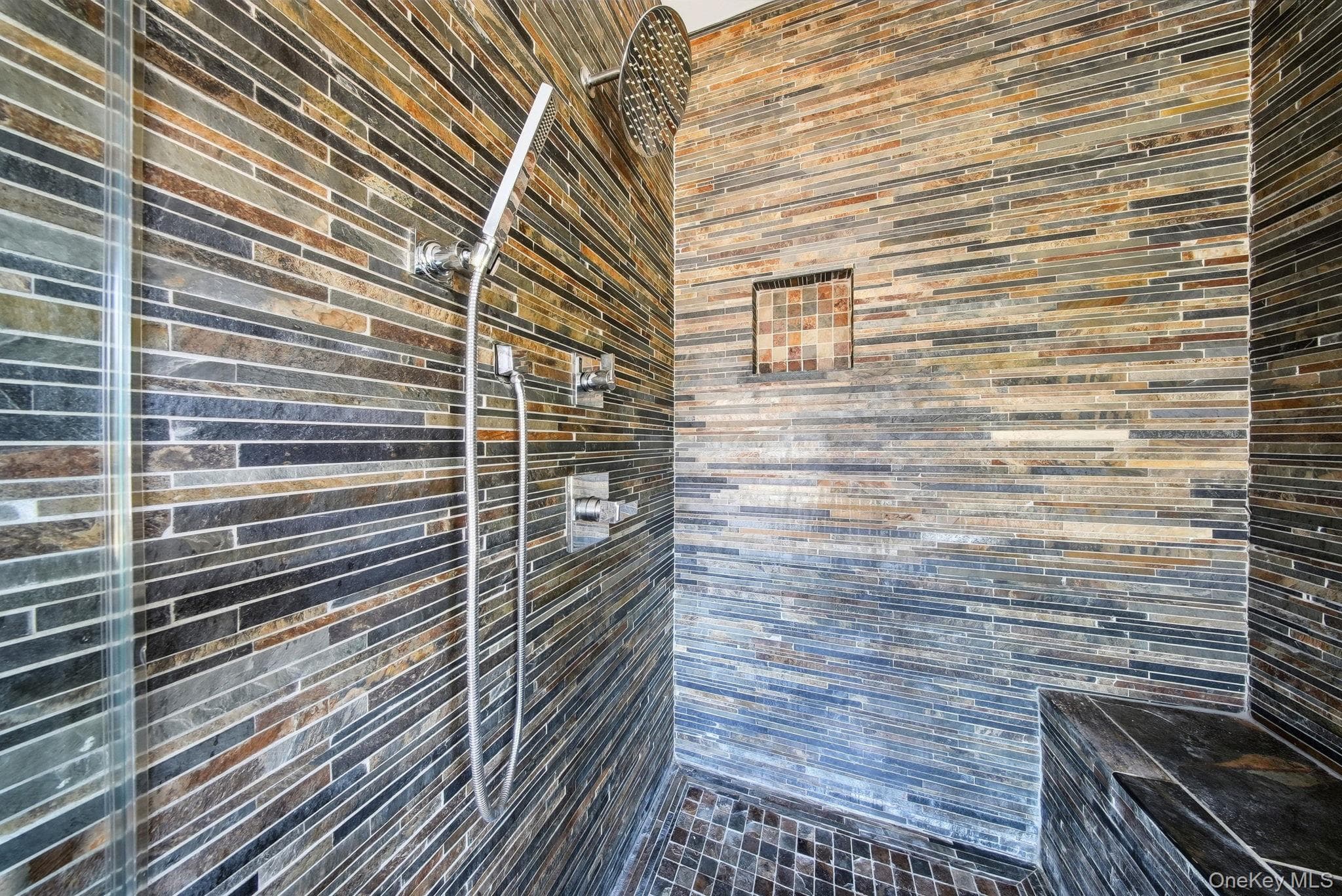 58 Deer Meadow Road thumbnail 19