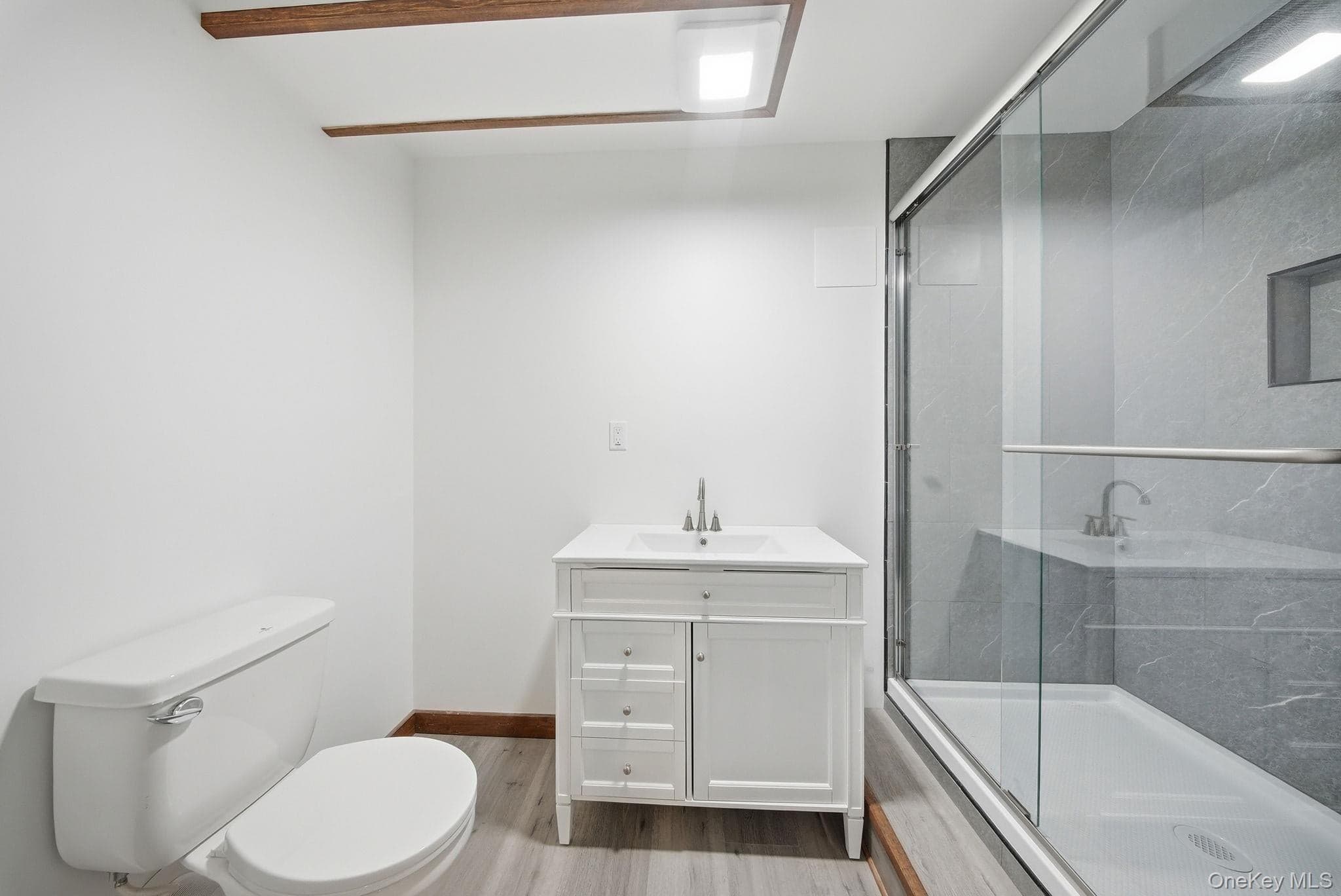 58 Deer Meadow Road thumbnail 23