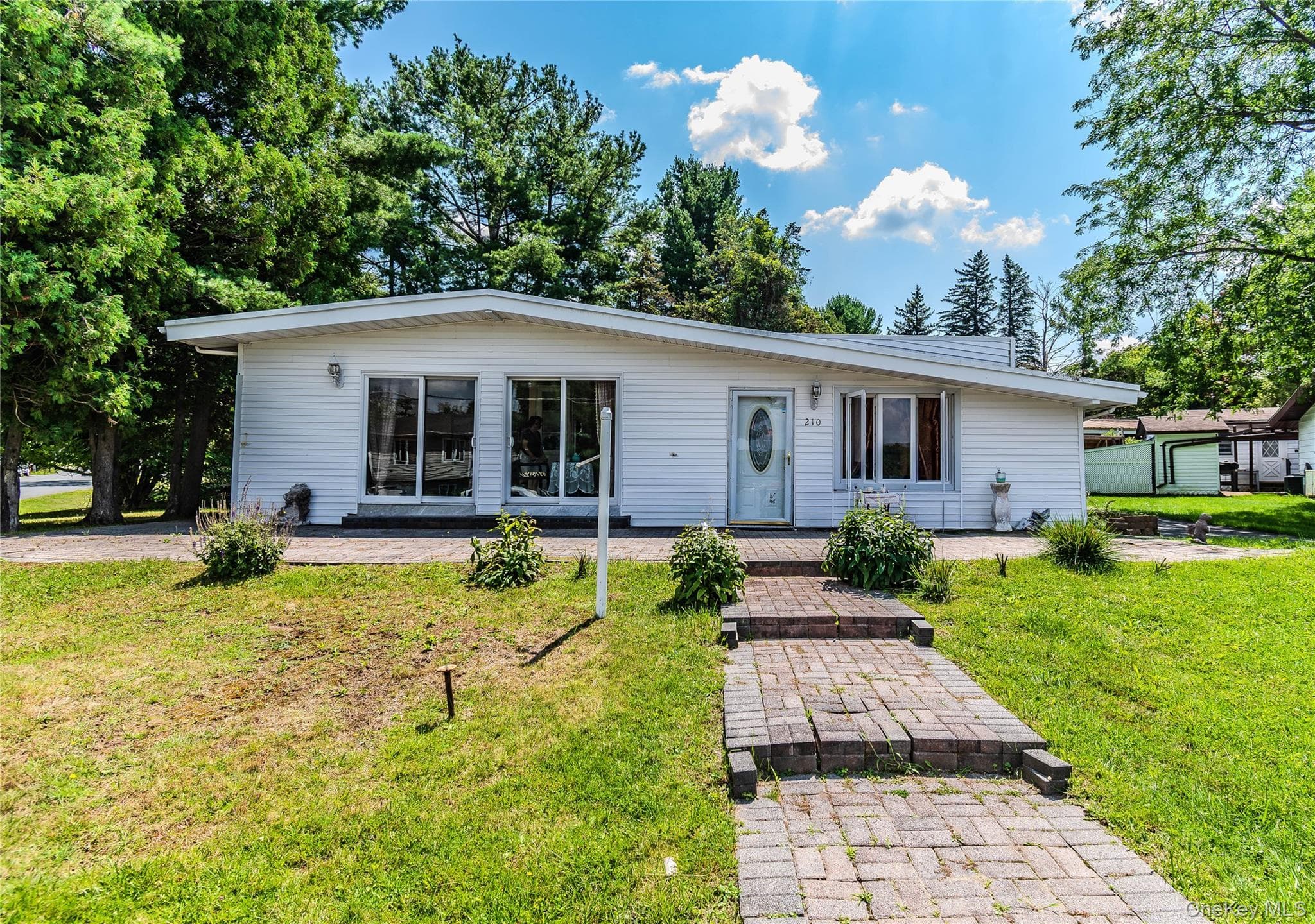210 Lake Shore Drive, Rock Hill