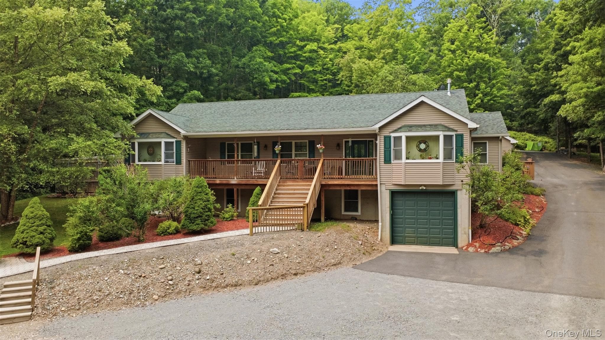 414 Red Hill Rd RD, Phillipsport