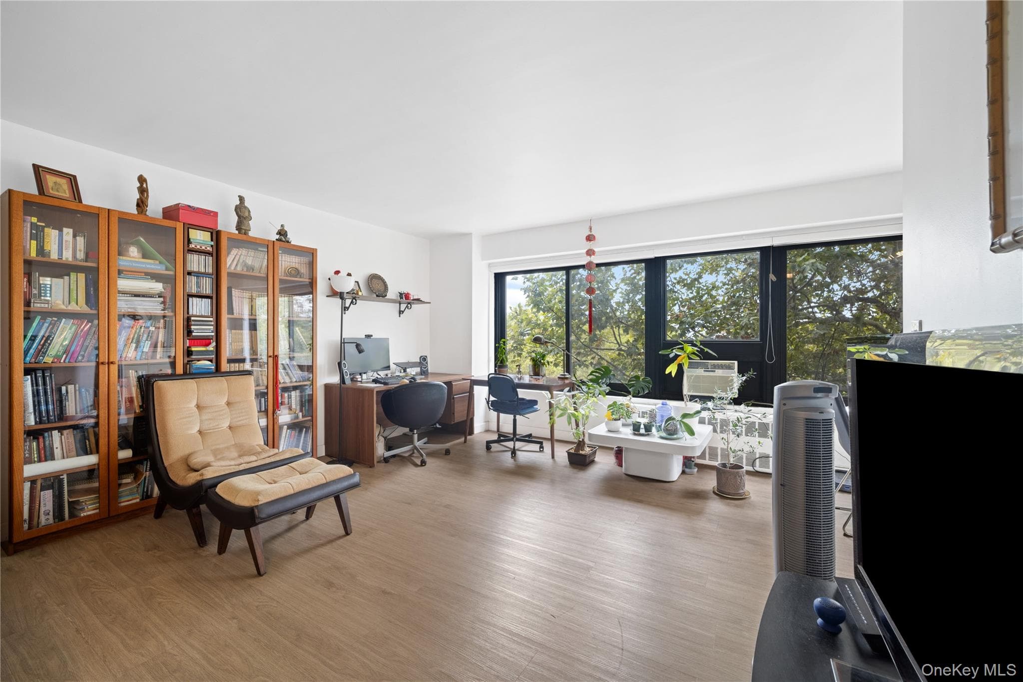 33-64 21st Street Unit: 6C, Astoria