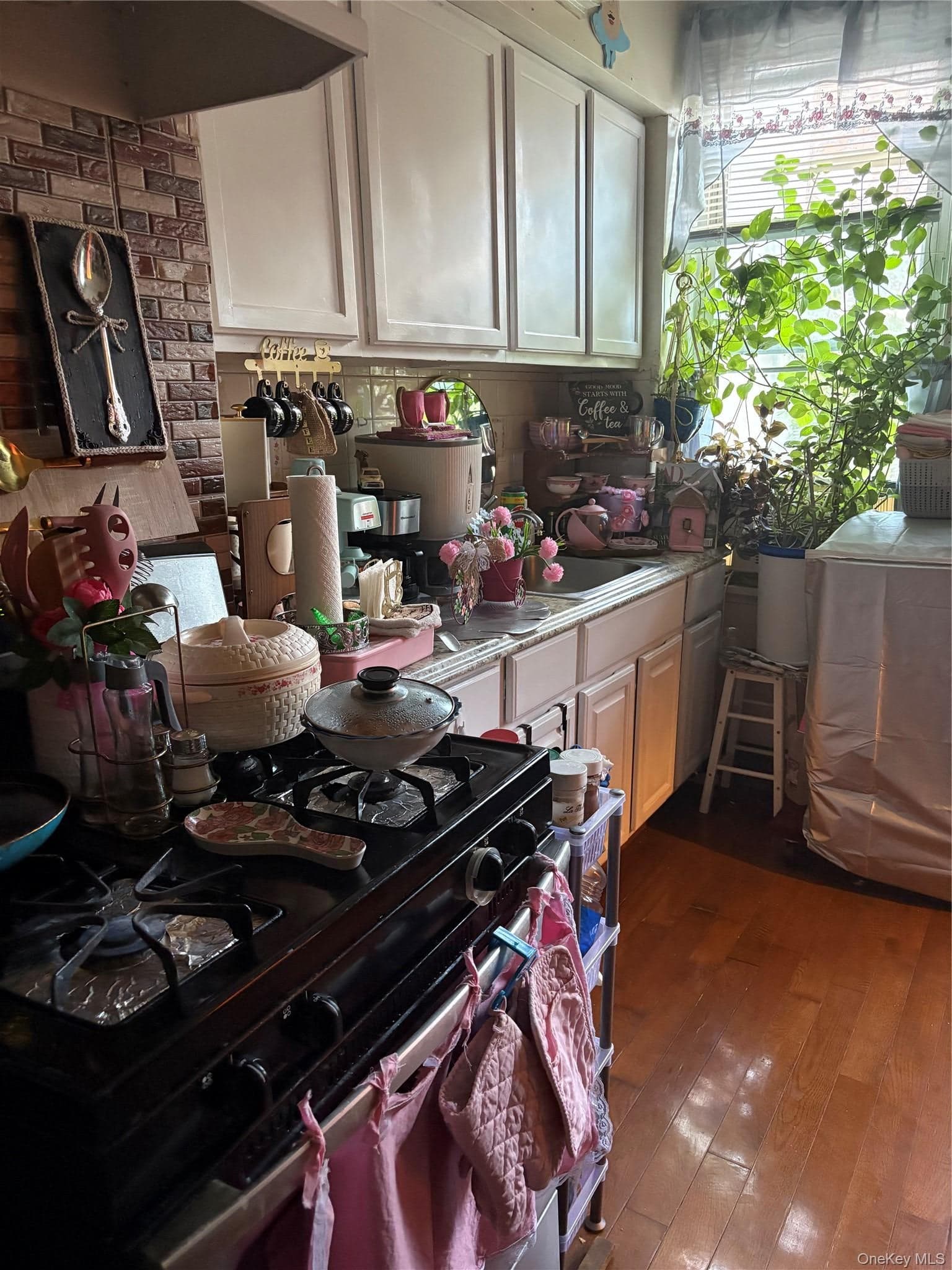 95 Wilson Avenue thumbnail 12