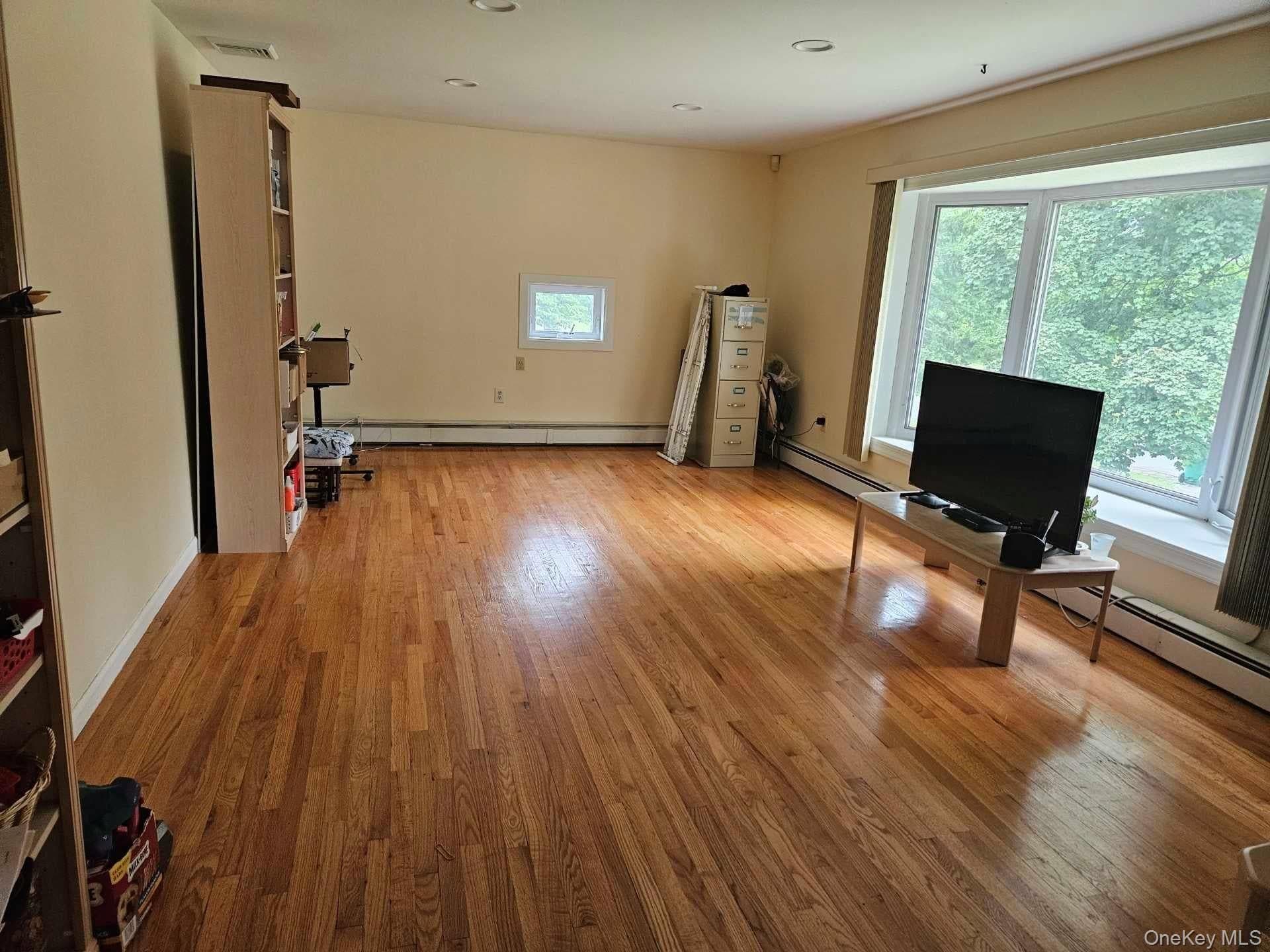 21 Verplanck Avenue thumbnail 5