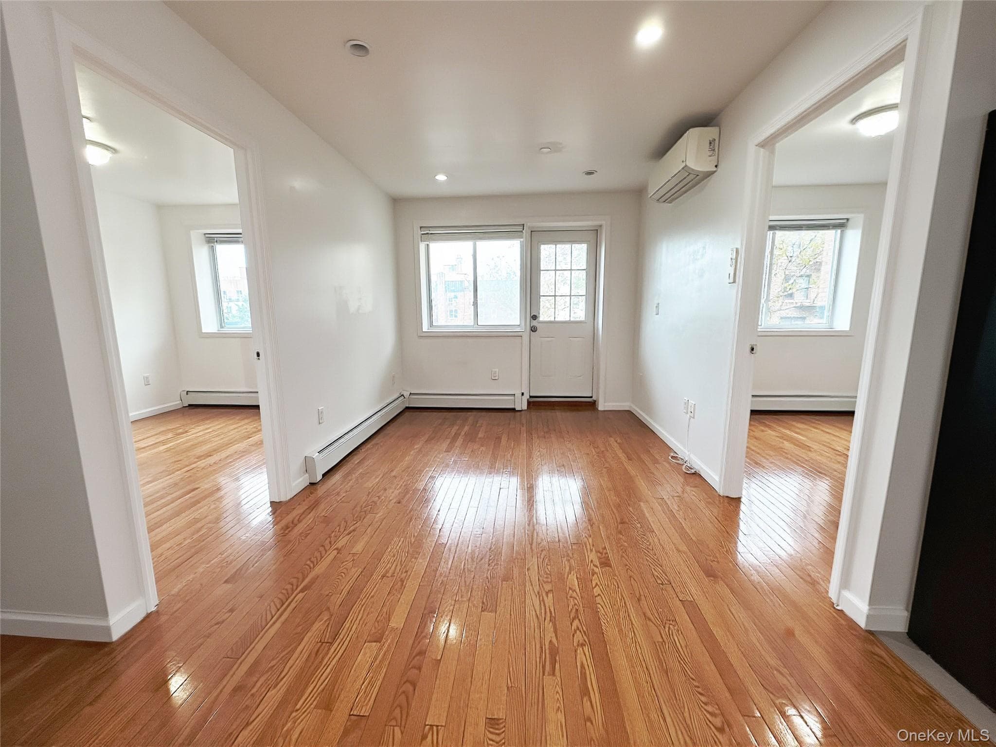 6475 Austin Street Unit: 4C, Rego Park