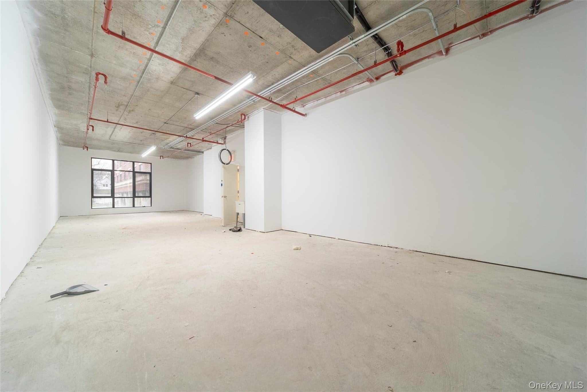 124-28 Queens Boulevard Unit: 3D thumbnail 2
