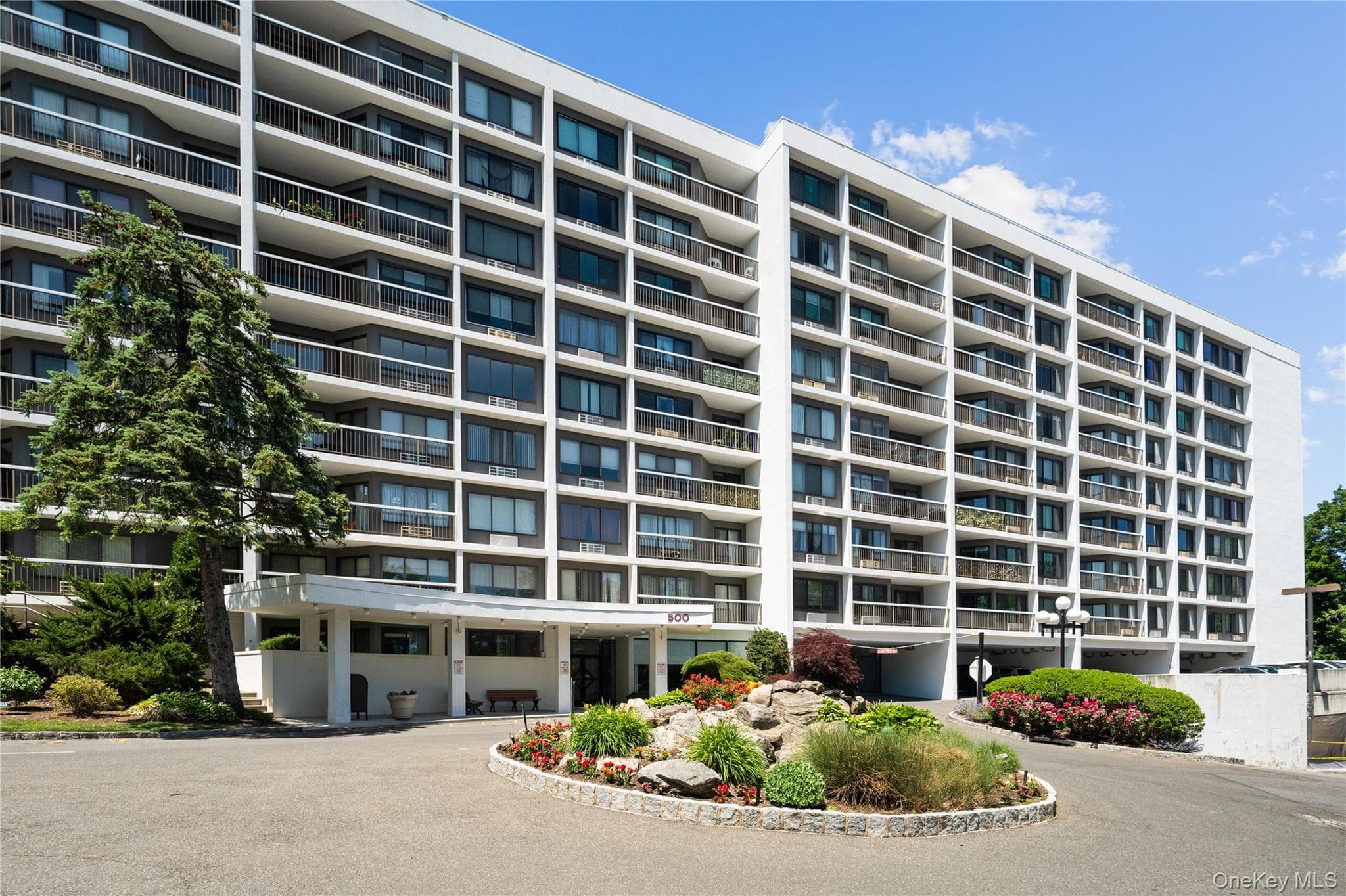 500 High Point Drive Unit: 707 thumbnail 30