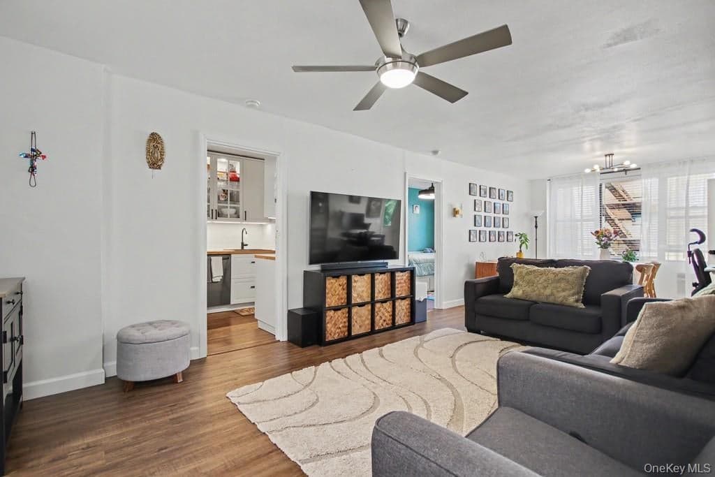 119 S Highland Avenue Unit: 5E thumbnail 9