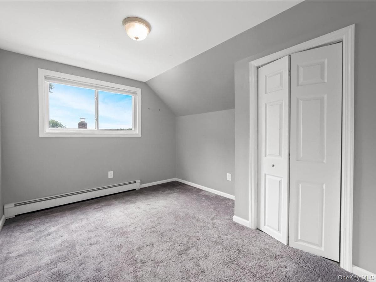 112 Rosemont Avenue thumbnail 16