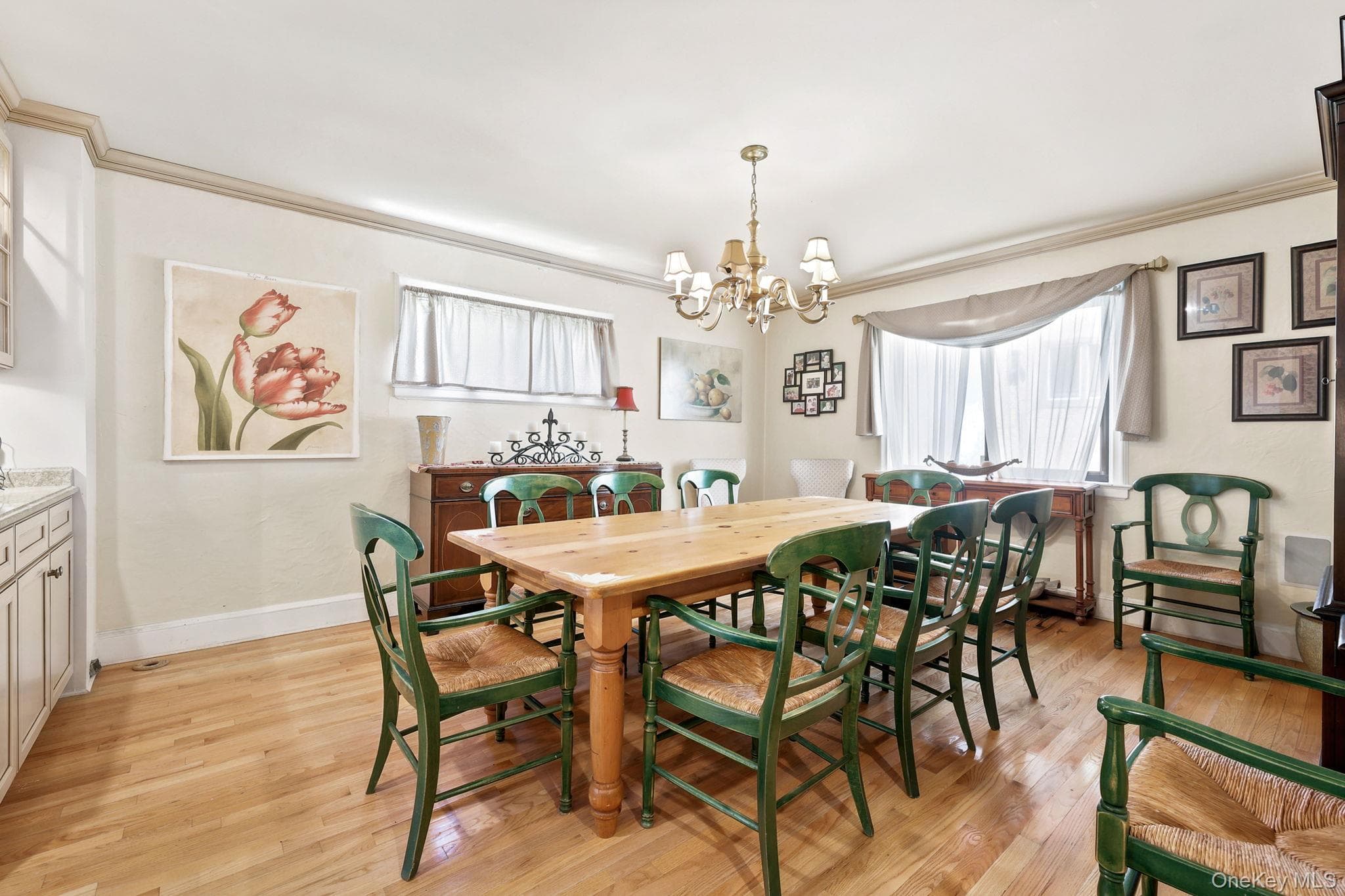 873 James Street thumbnail 5