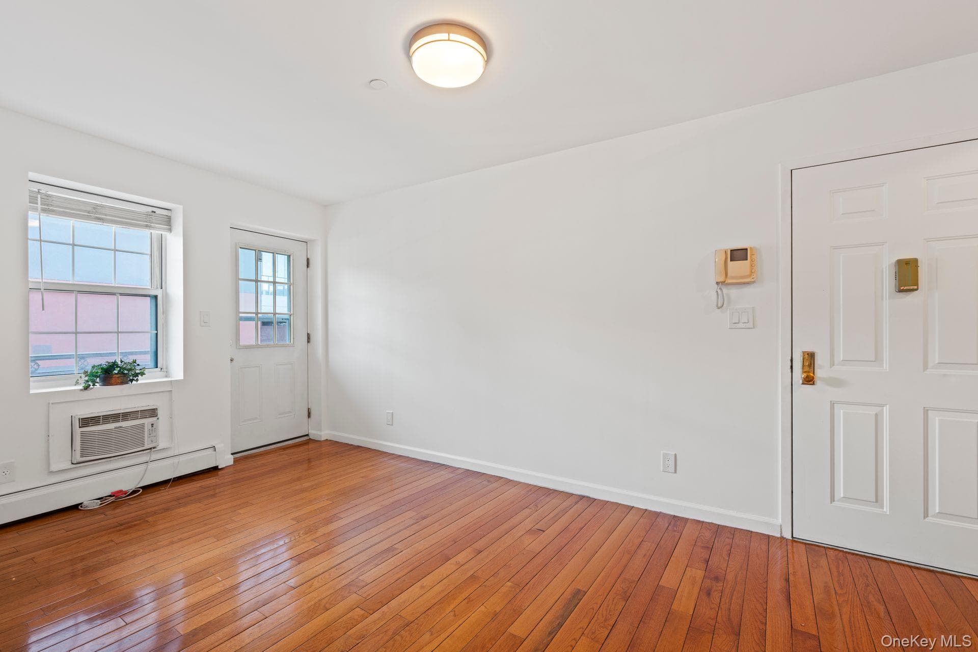 3506 Leavitt Street Unit: 3I thumbnail 6