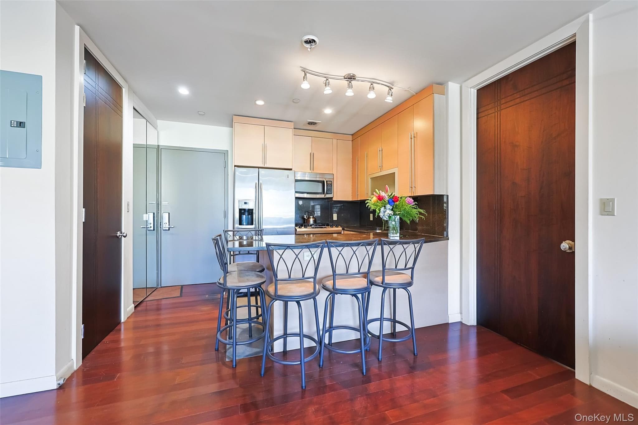 31-32 Union Street Unit: 2C thumbnail 9