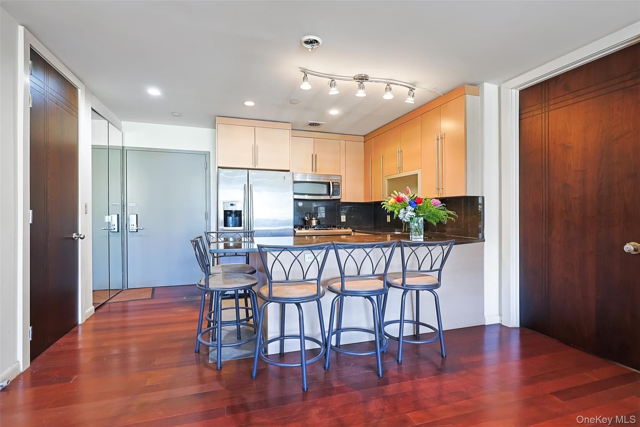 31-32 Union Street Unit: 2C thumbnail 8