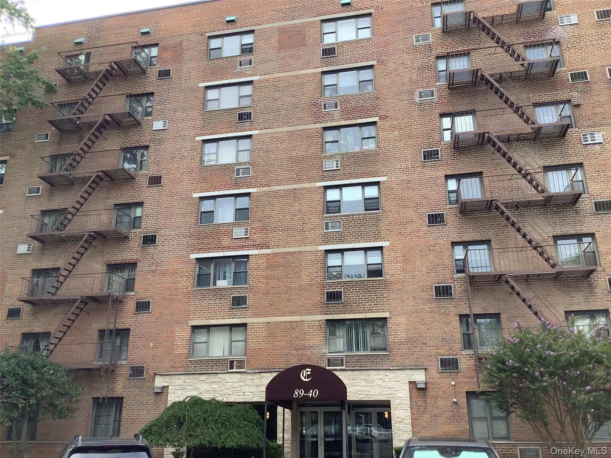 8940 151 Avenue Unit: 1F photo 1