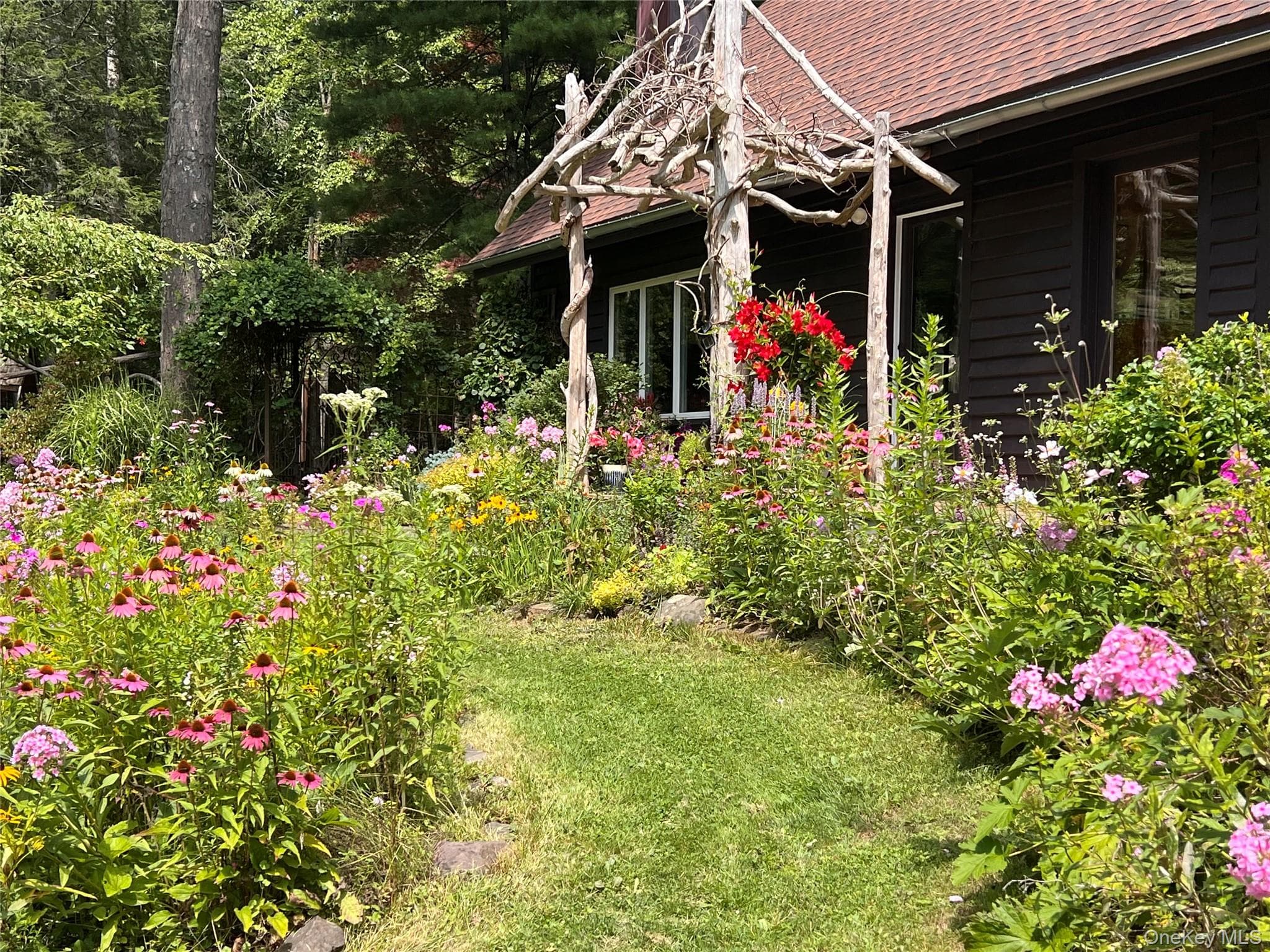 323 Beaverkill Road thumbnail 47