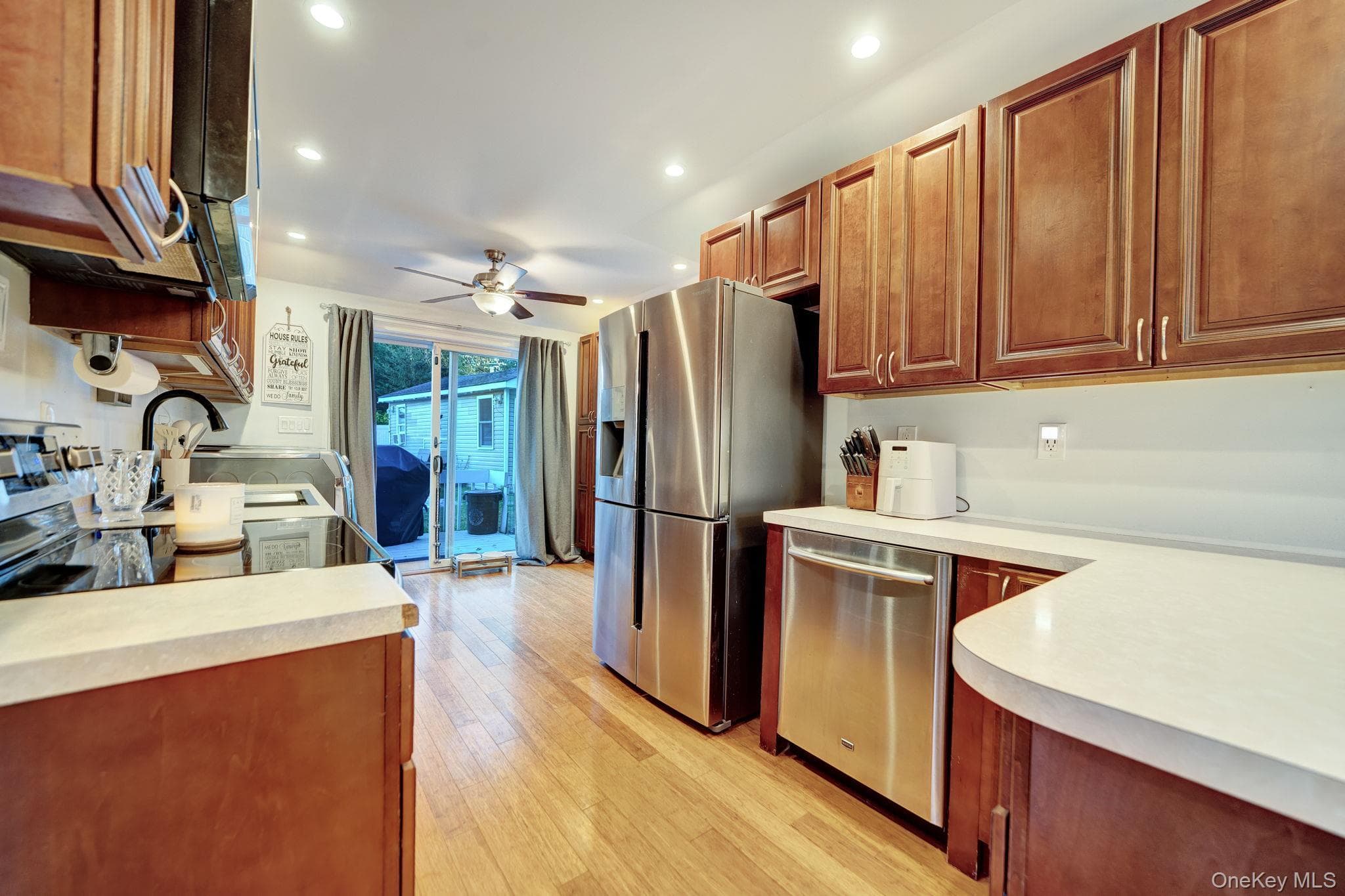629 East Drive thumbnail 27